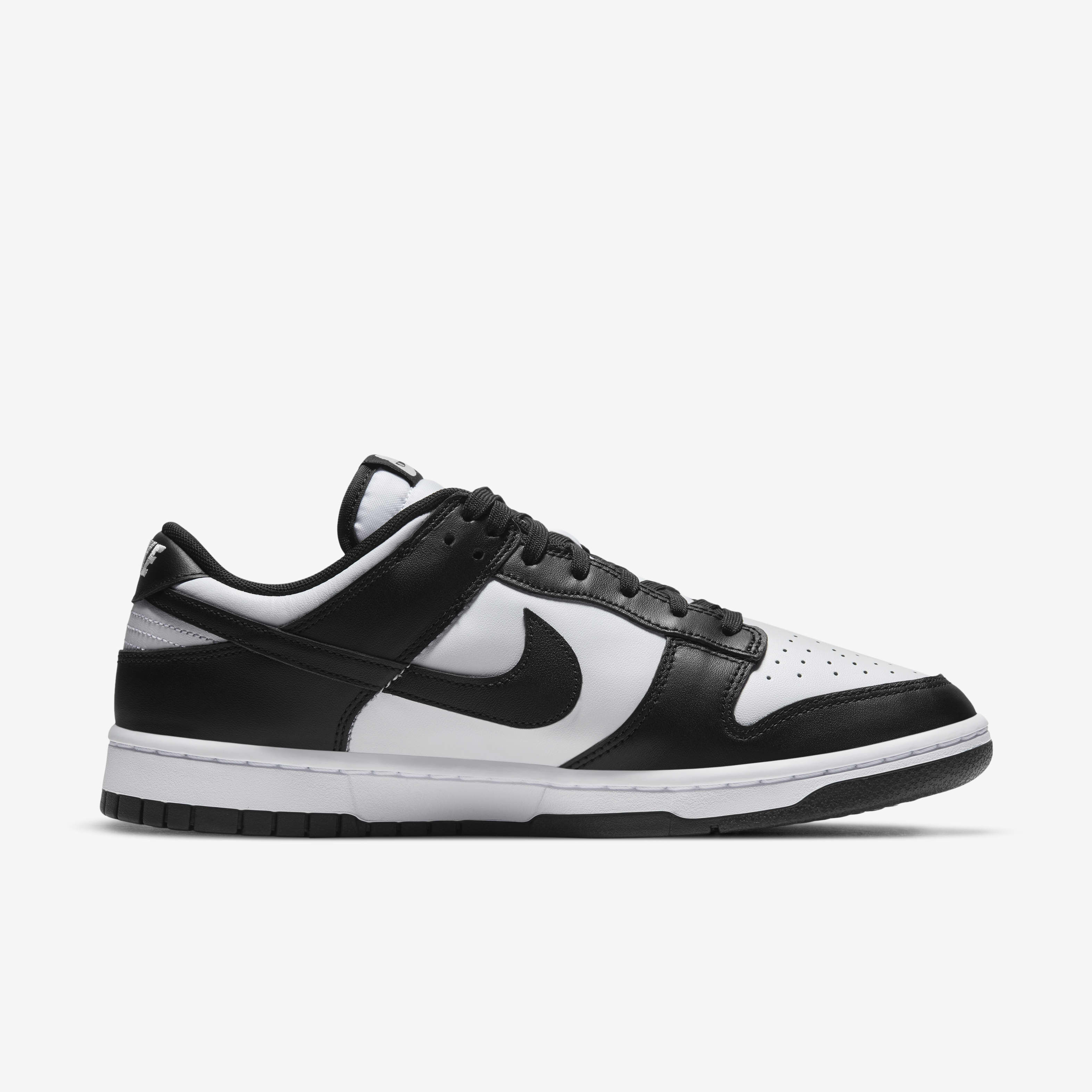 Nike Dunk Low Retro image number 3
