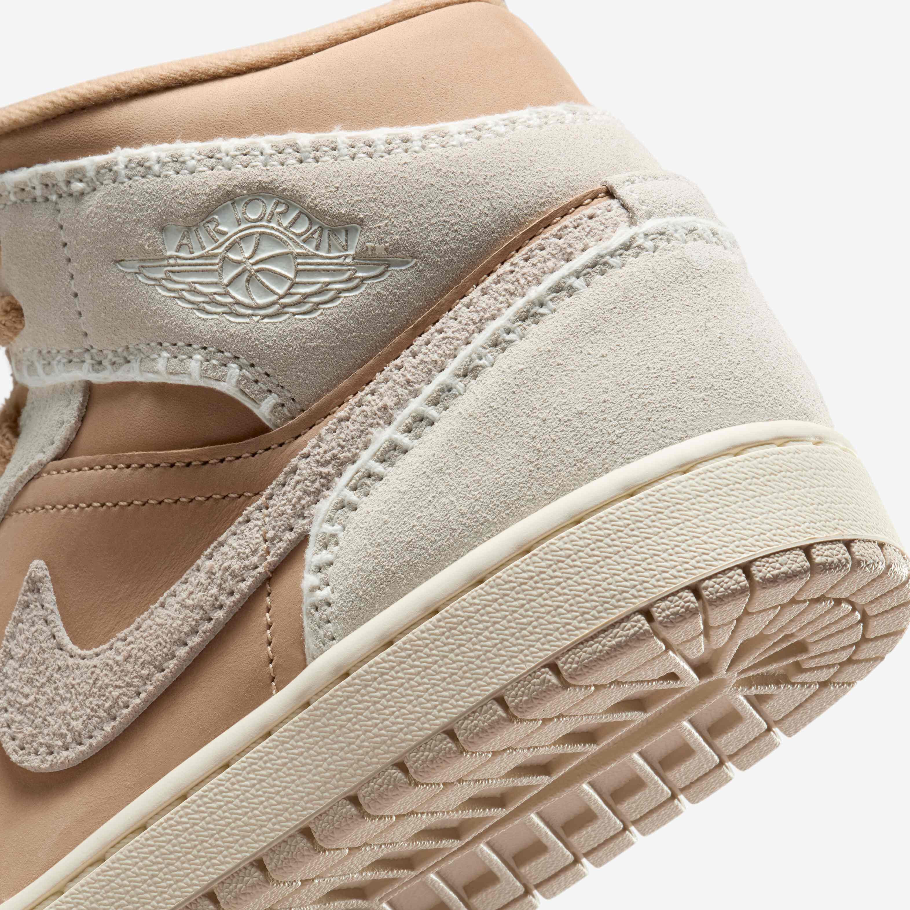 Air Jordan 1 Mid SE image number 7