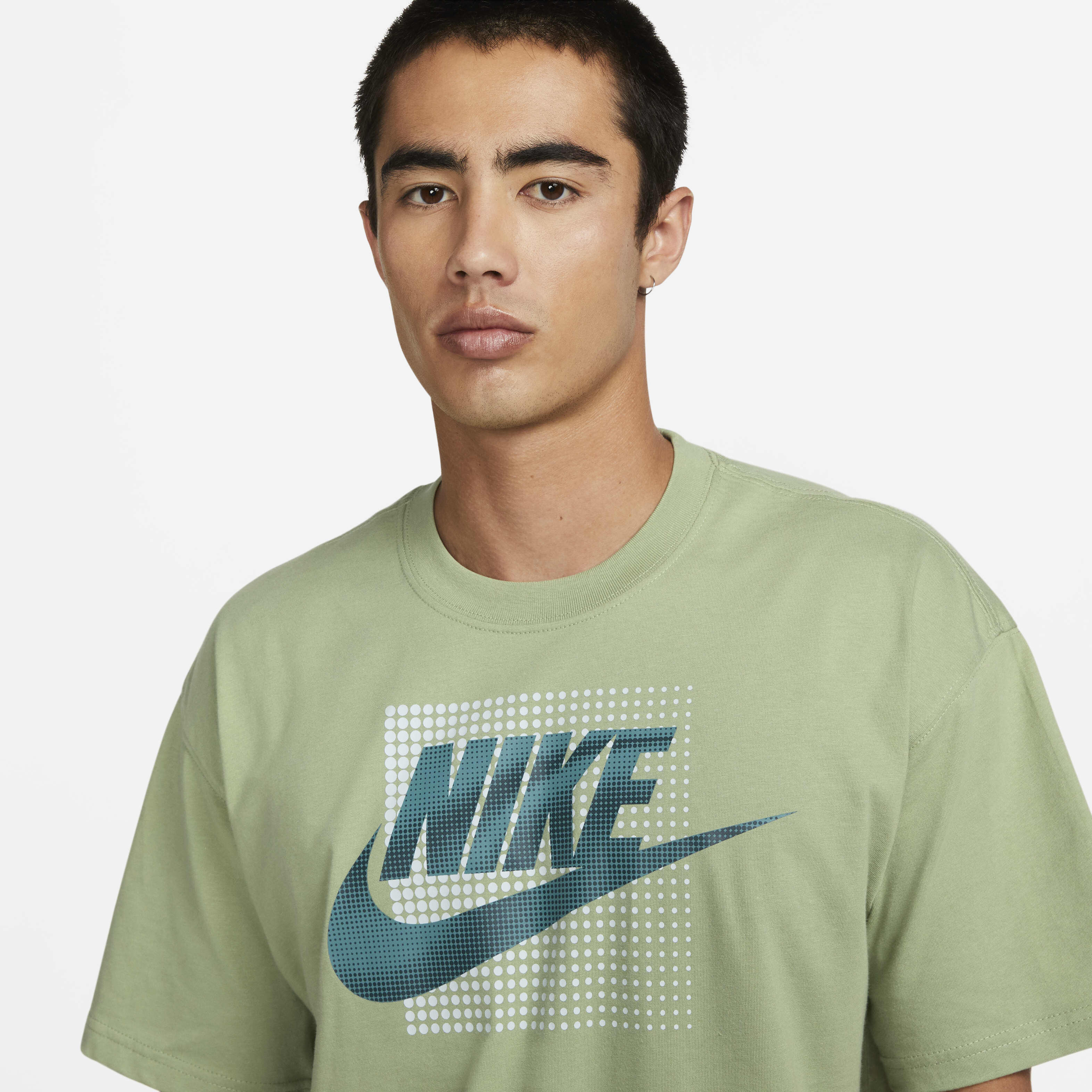 Nike Sportswear image number 2