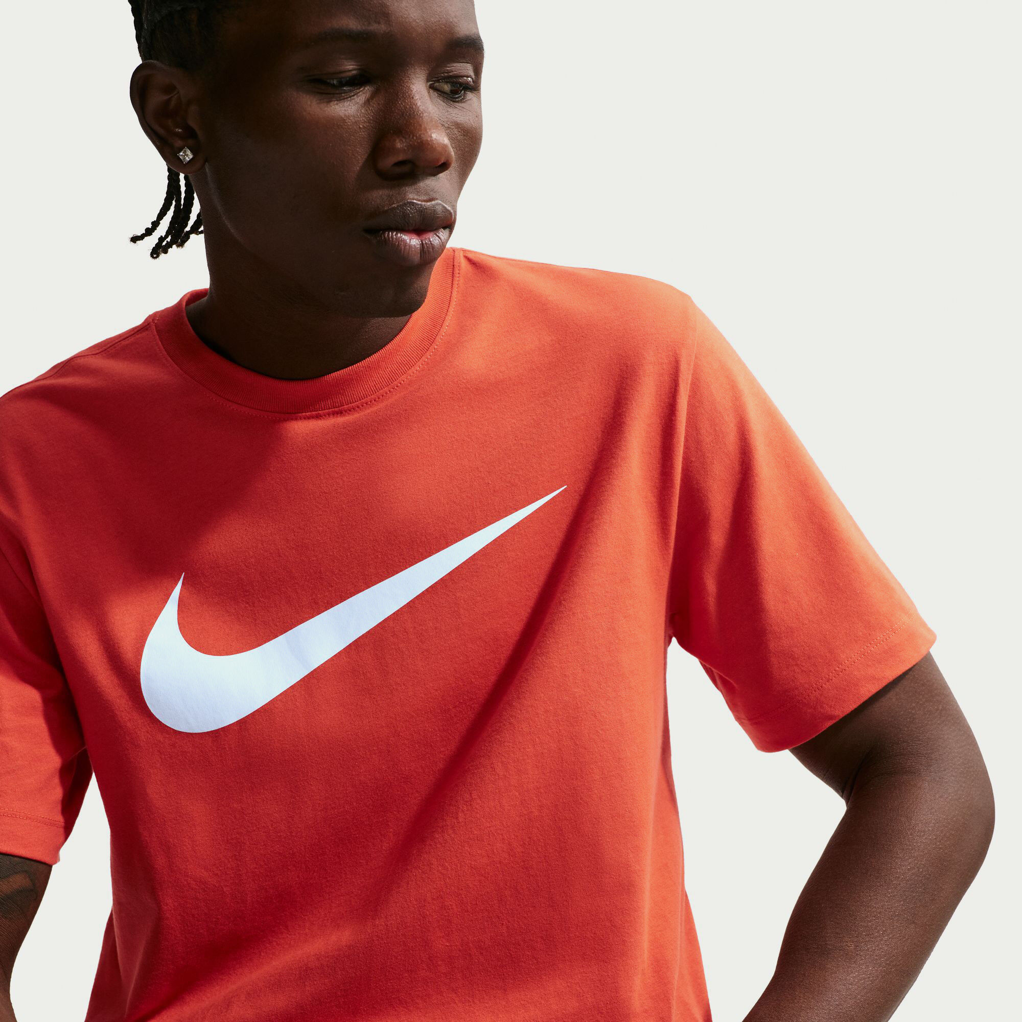 Nike Sportswear Swoosh image number 4