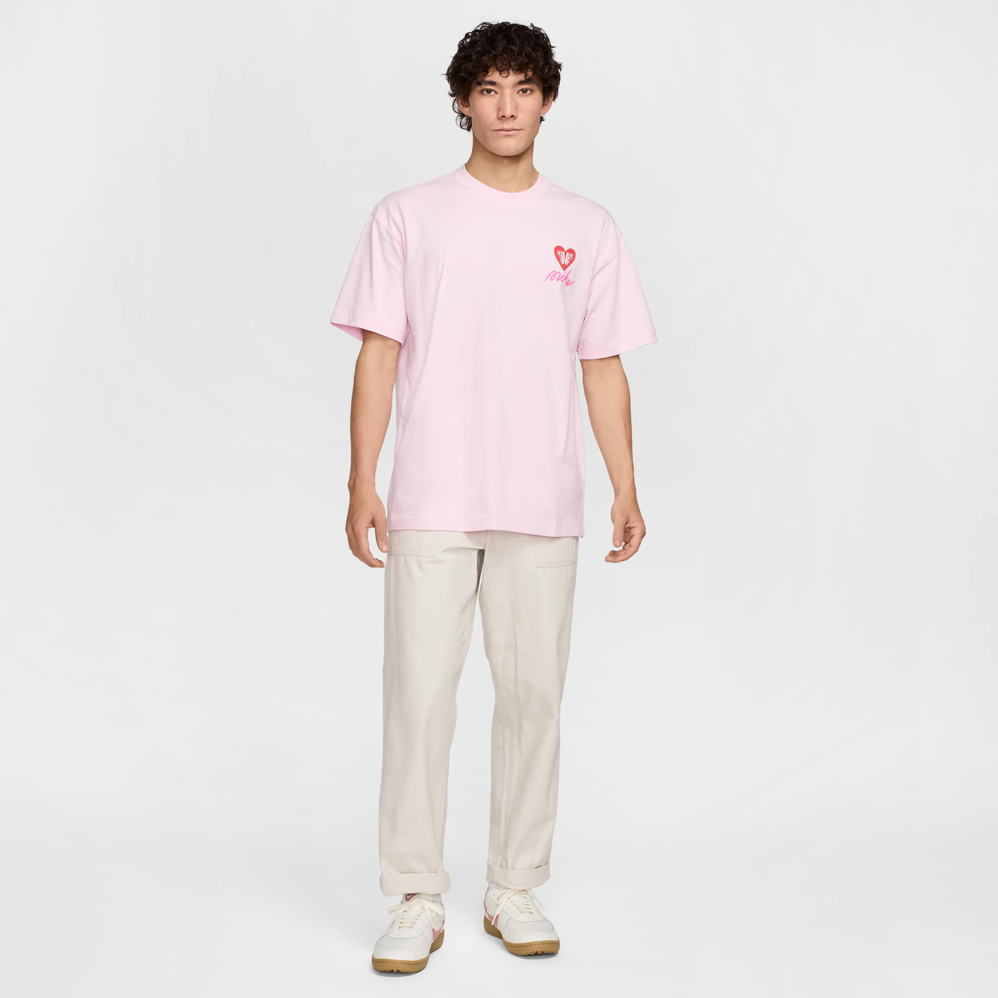 ★Nike★ Sportswear T-shirt M Pink Foam Pink Oxford HQ371766 Amazon.com: Men's Nike Sportswear Club T-Shirt, Nike Shirt