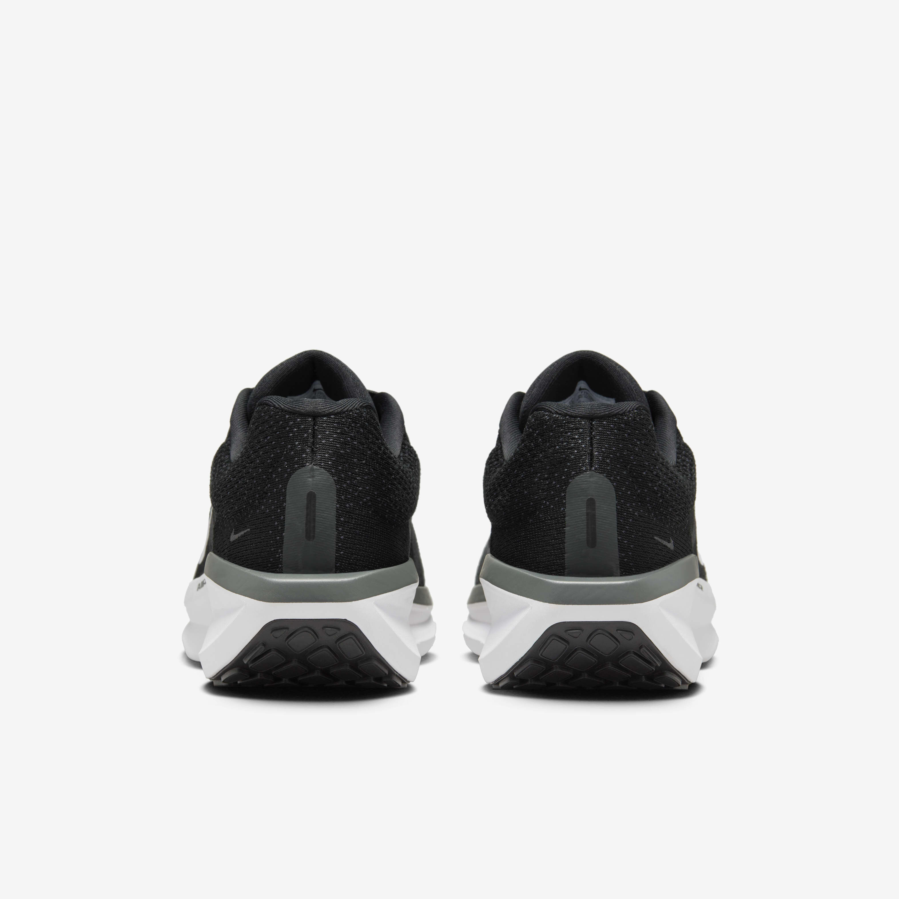 【NIKE】◆Winflo 11 Running Shoes Black◆FJ9509-001◆ Amazon.com | Nike Men's Winflo 11 Road Running Shoes Sneaker