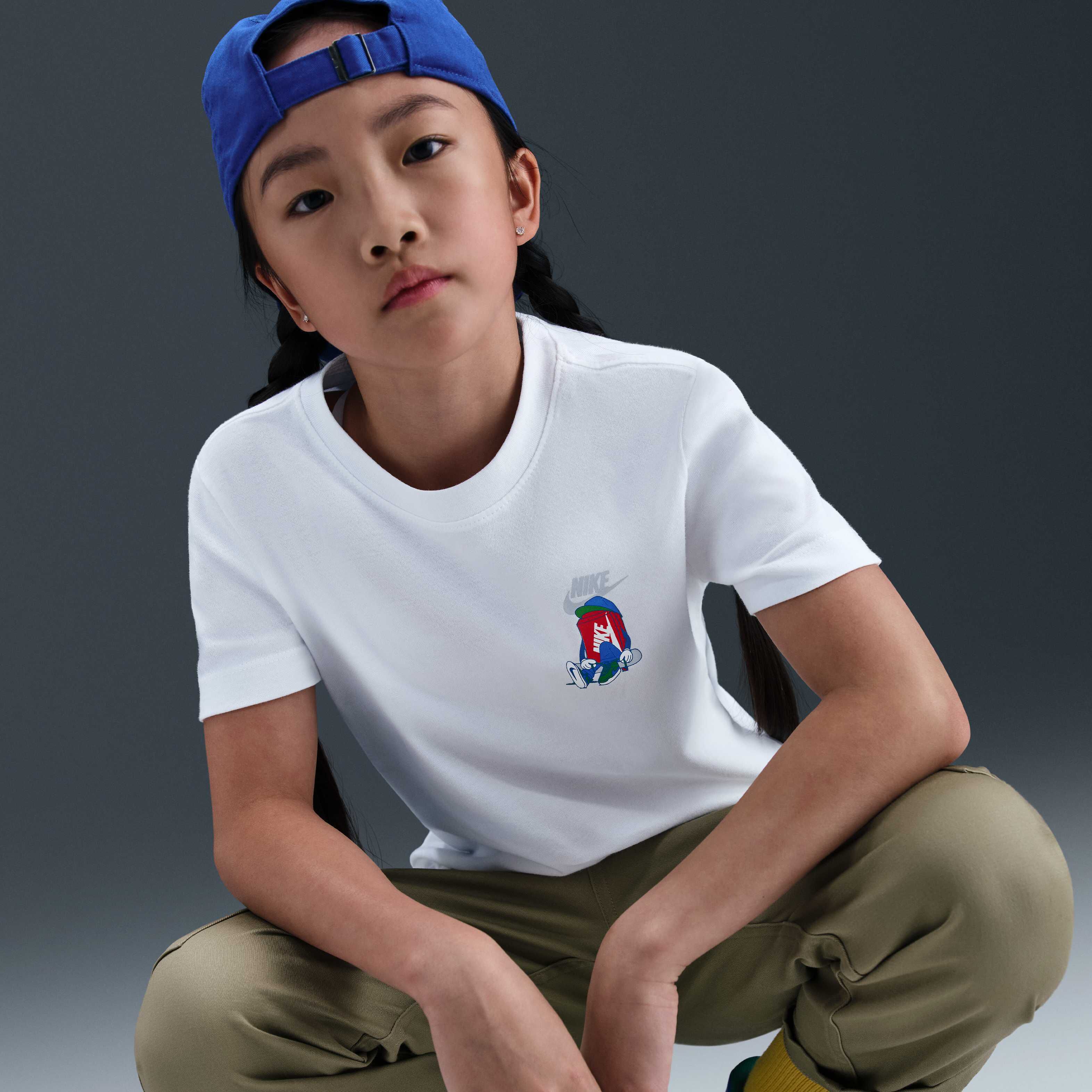 Nike Sportswear image number 2