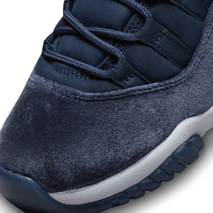 Jordan sales 11 master