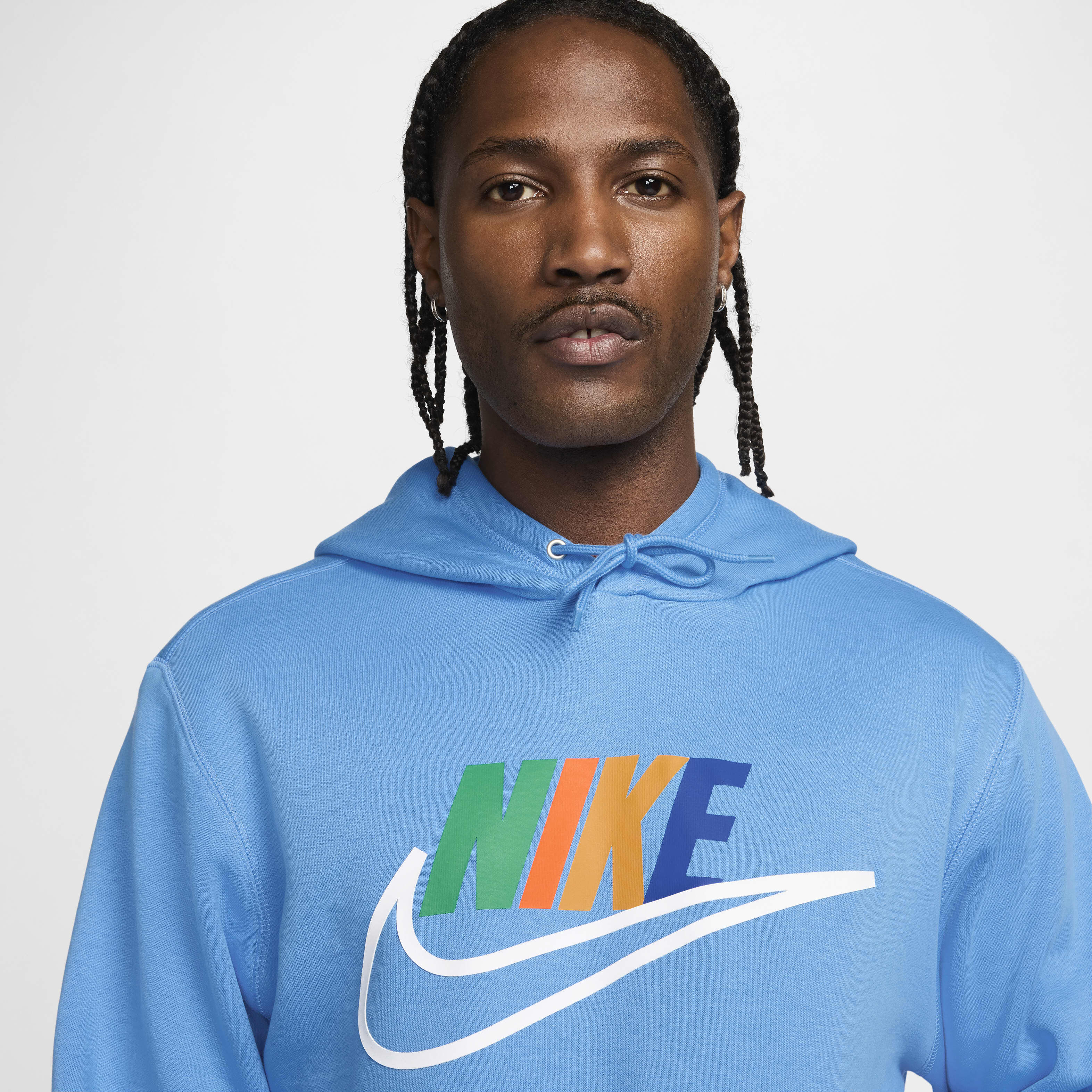 نايكي كلوب image number 2