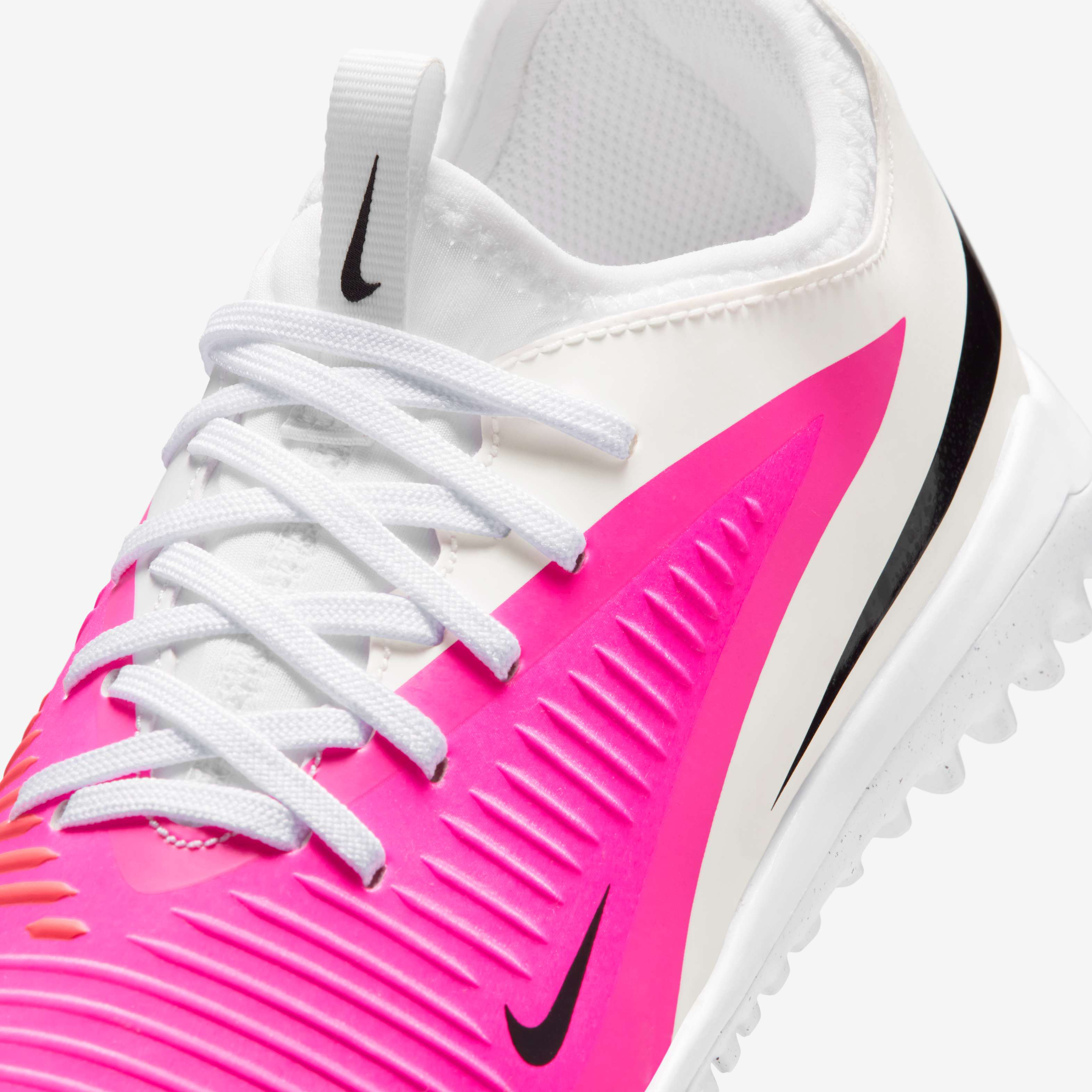 Nike Jr. Phantom 6 Low Academy image number 16