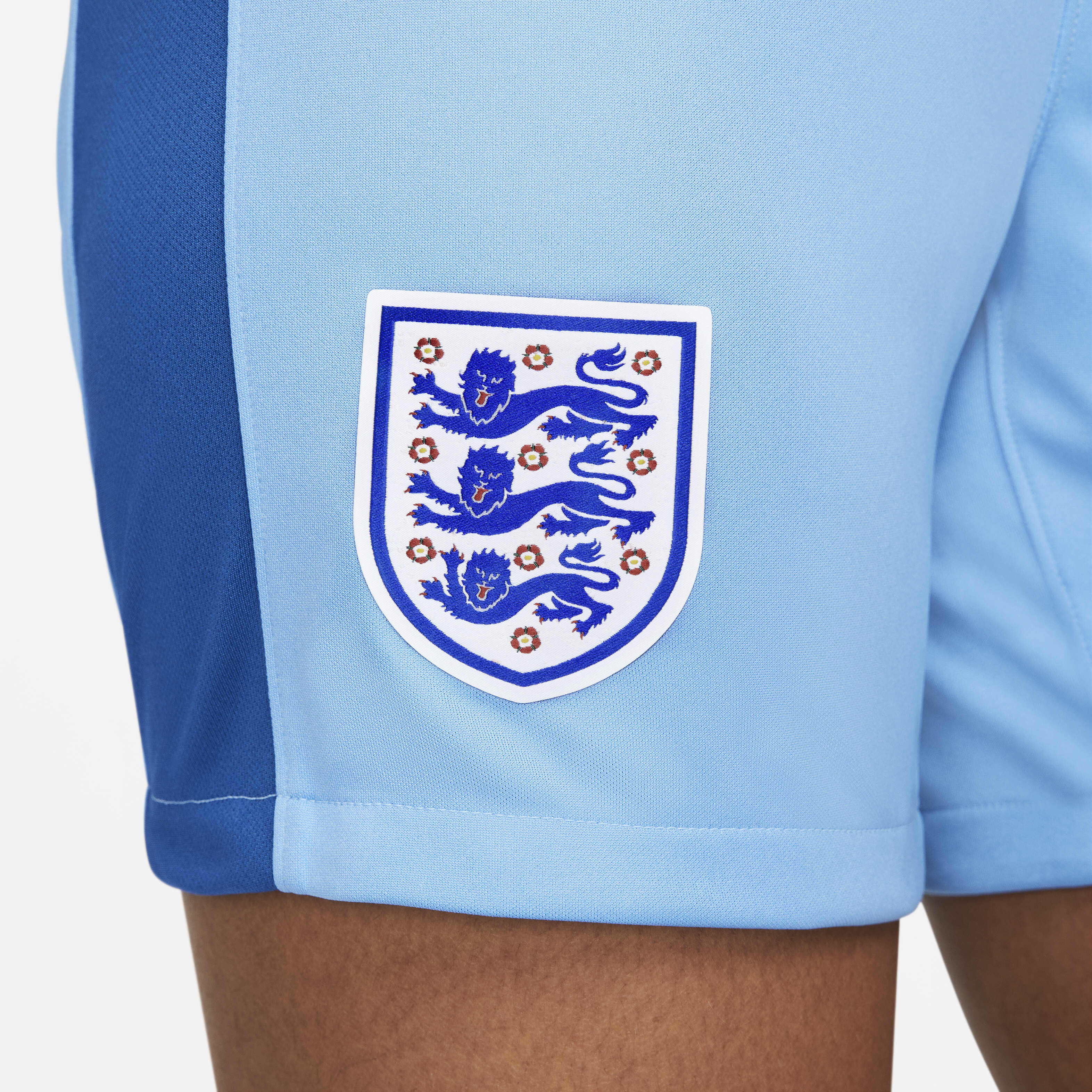 انجلترا 2022/23 ستيديوم الاحتياطي image number 4