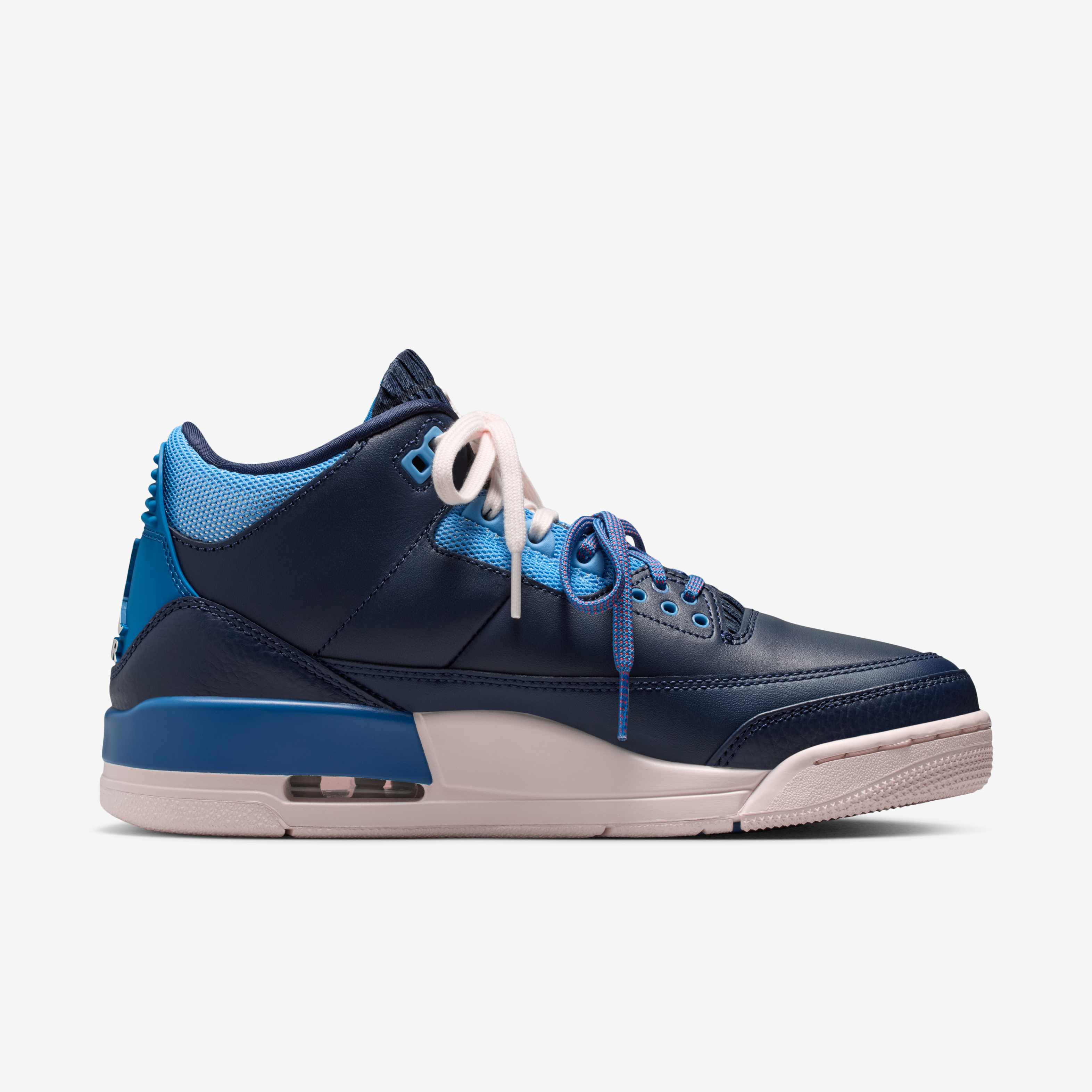 Air Jordan 3 Retro 'Sport Renaissance' image number 2