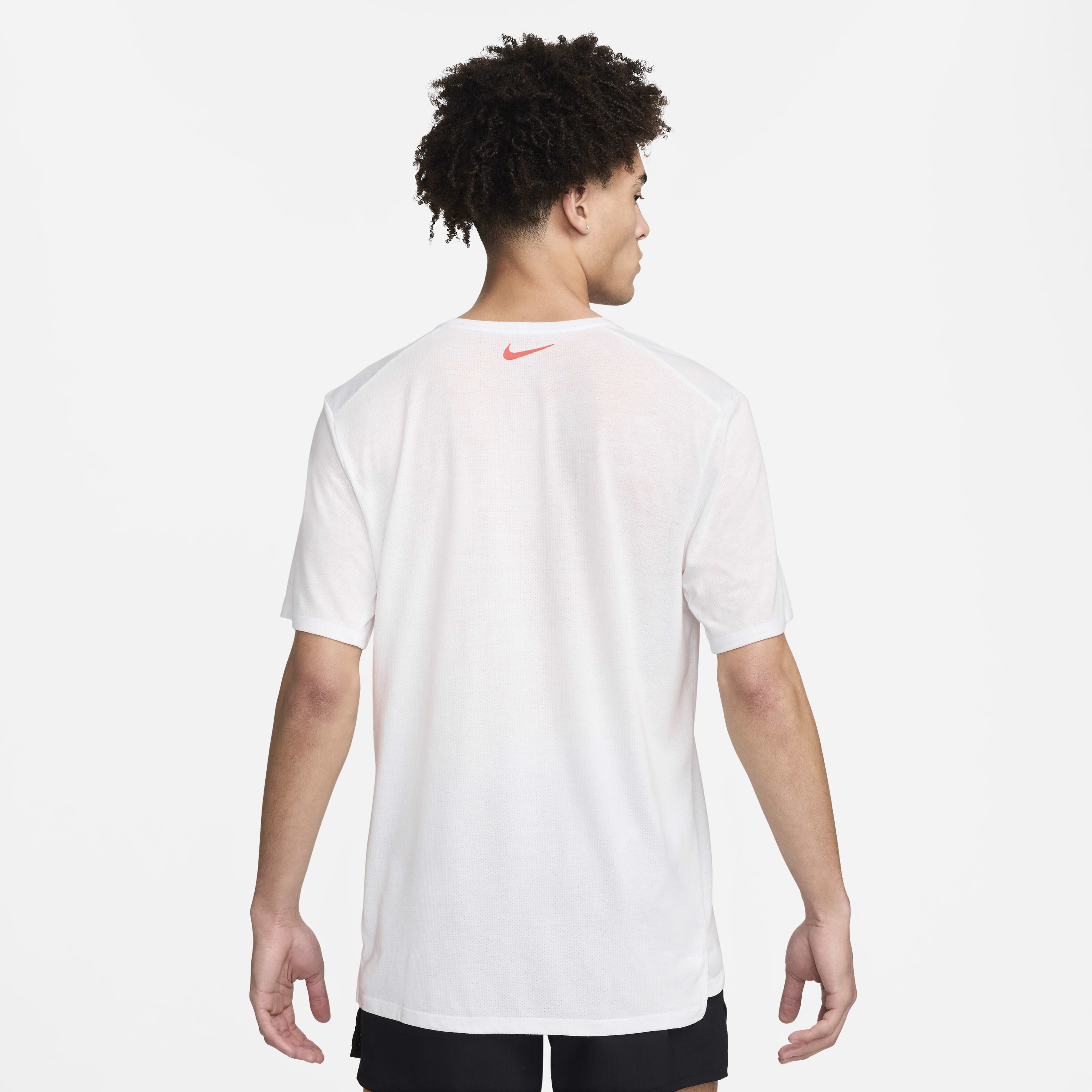 ナイキ ラン エナジー ライズ サミットホワイト/ピカンテレッド XLサイズ ナイキ NIKE メンズ 陸上/ランニング 半袖Tシャツ ナイキ ラン
