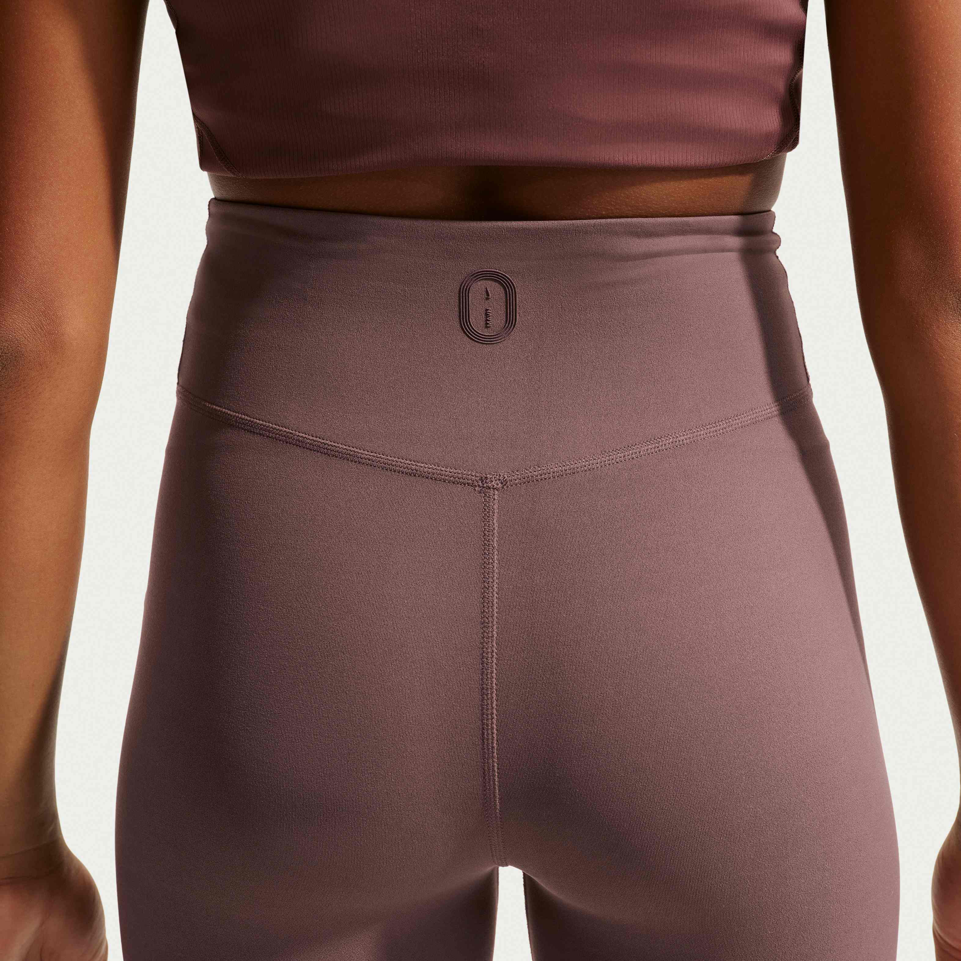 Nike MAVN image number 2