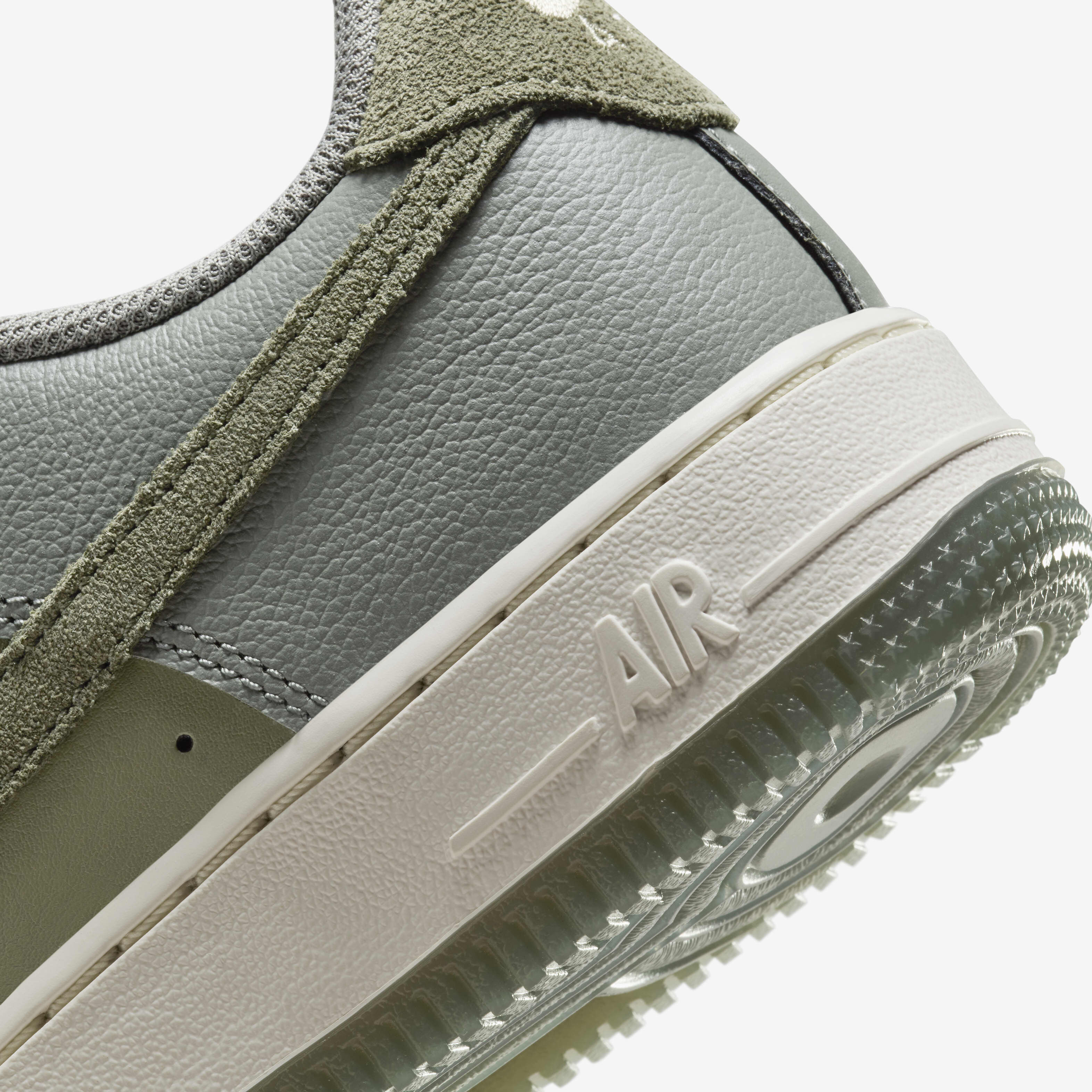 Nike air force 1 '07 lv8 med olive/black-black best sale