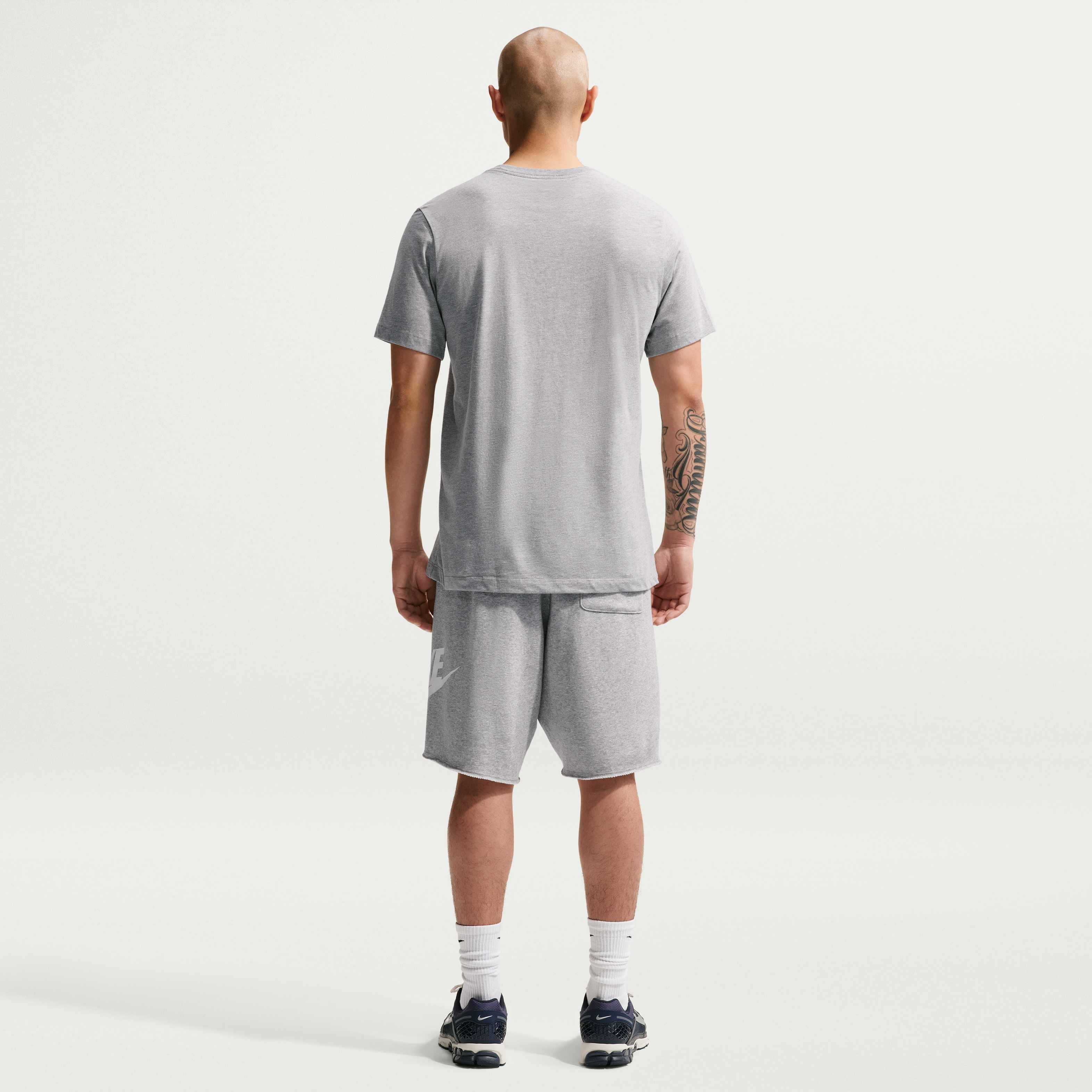 Nike Sportswear Swoosh image number 4