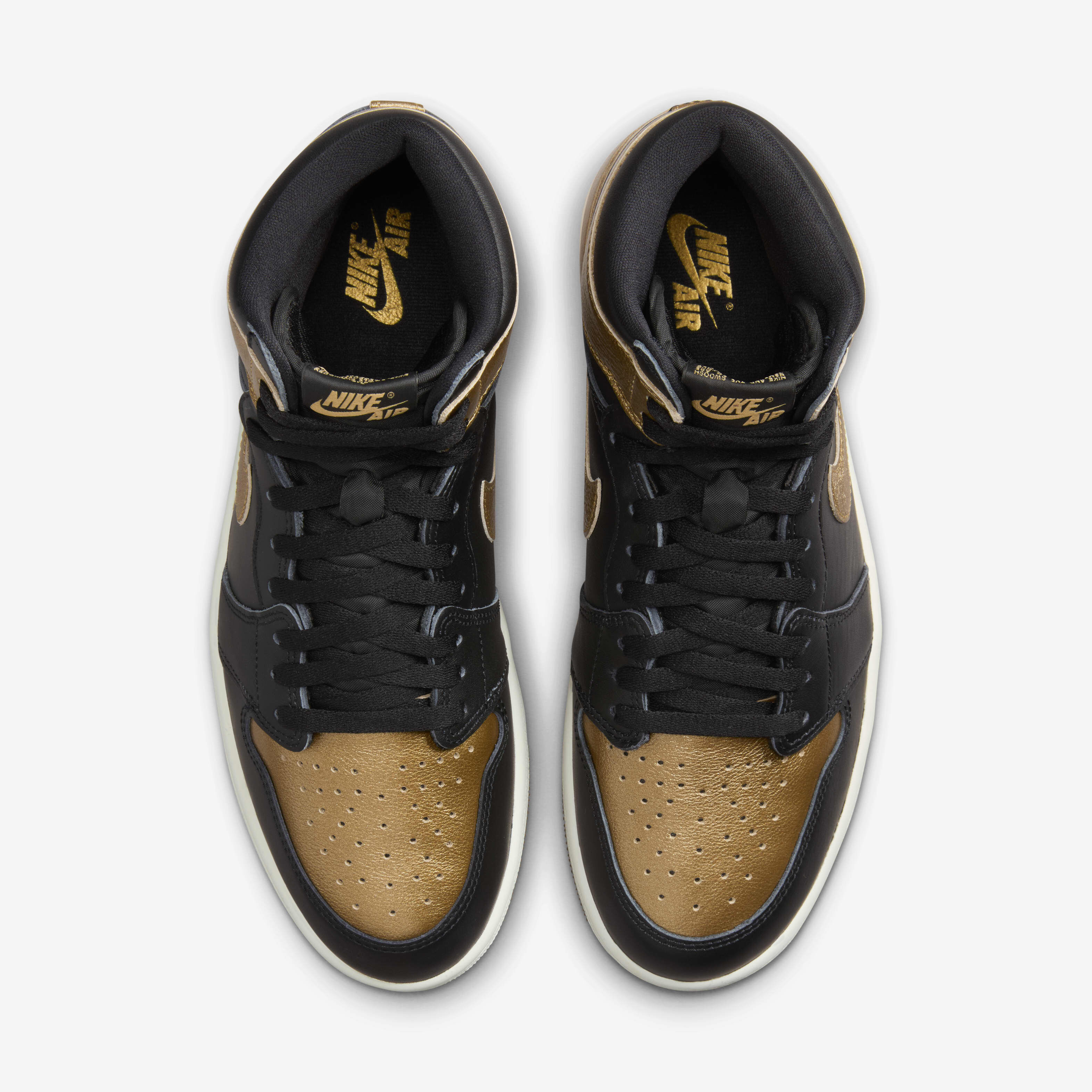 Buy Air Jordan 1 Retro High OG Men s Shoes Nike Saudi Official