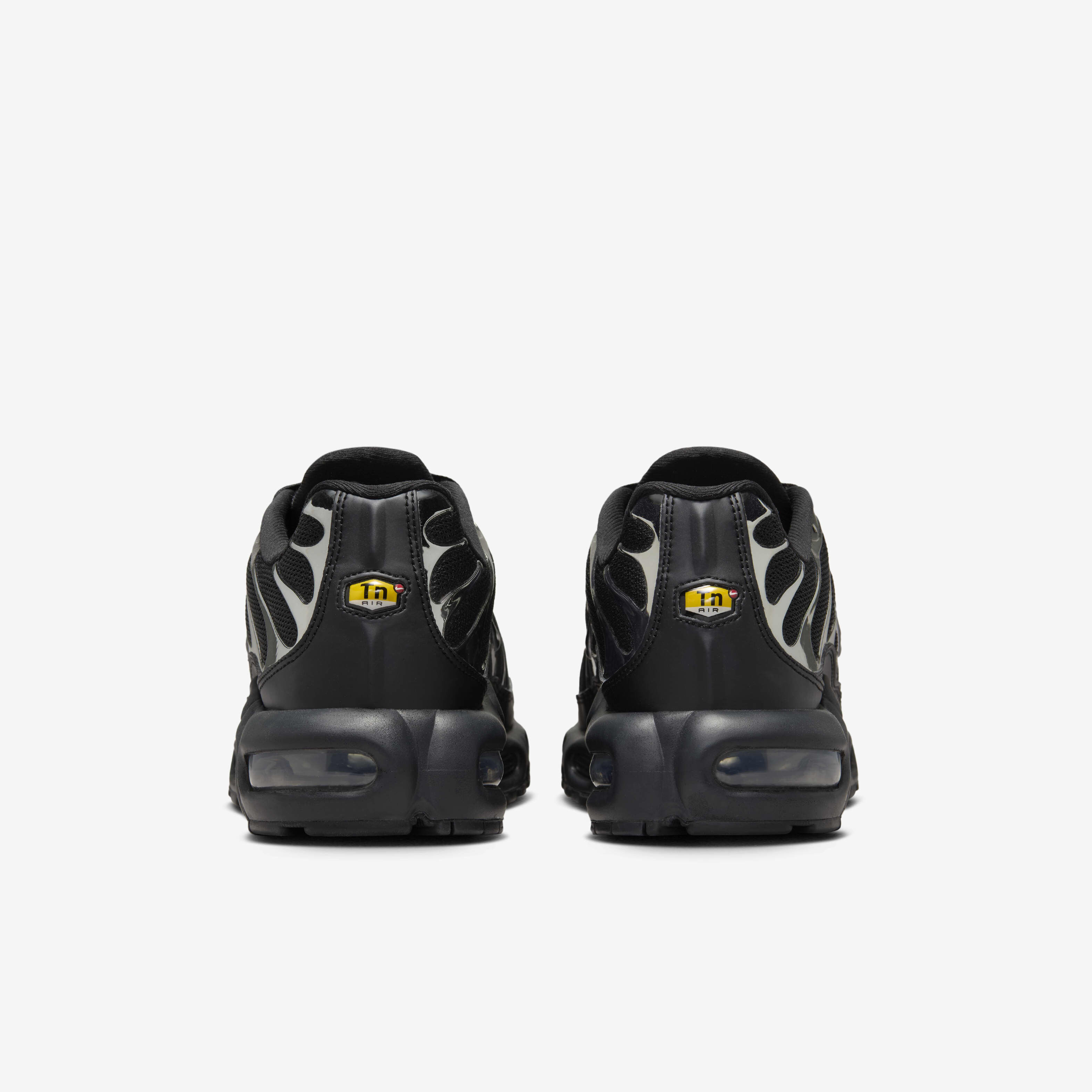 Nike plus se new arrivals