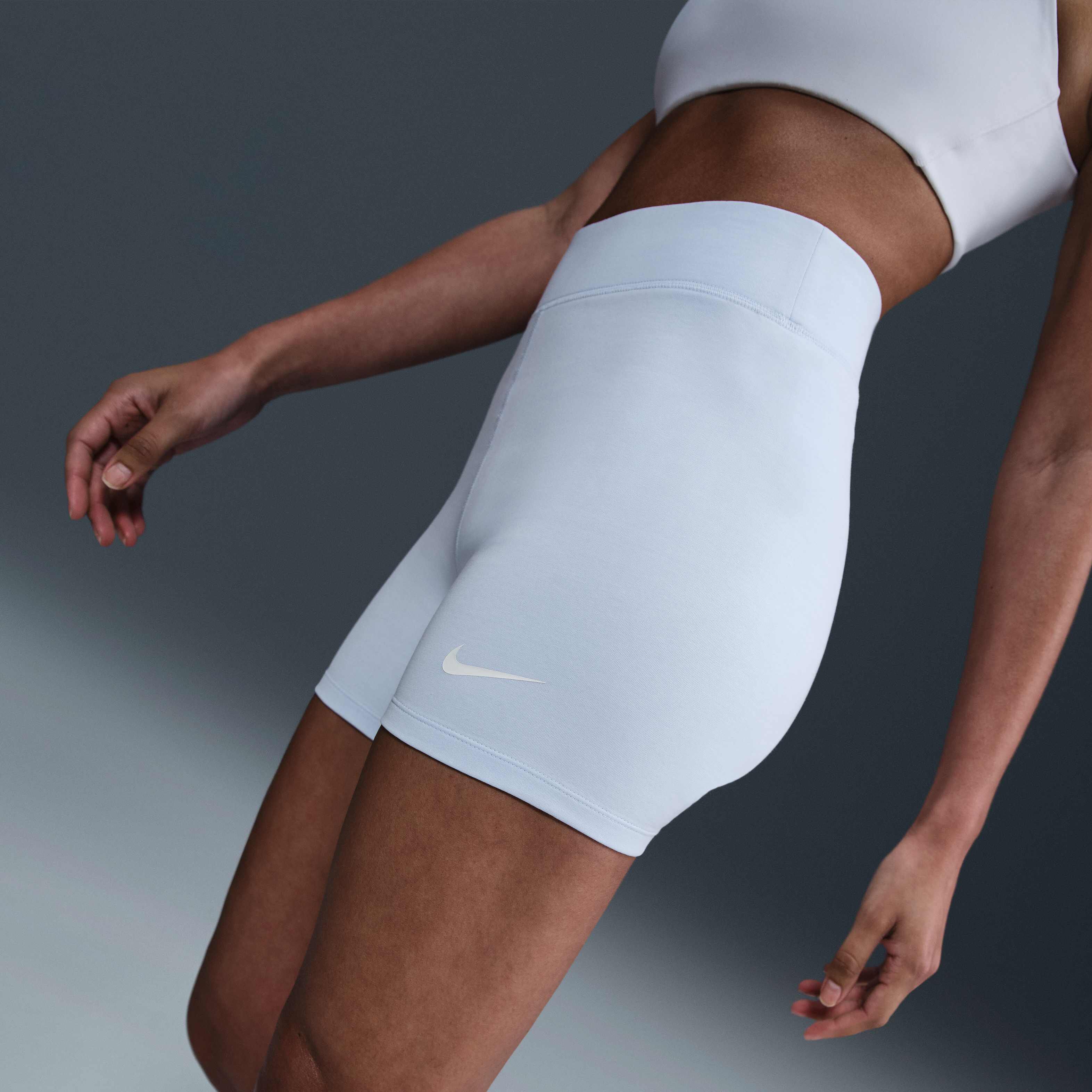 Nike Sportswear Classic image number 1