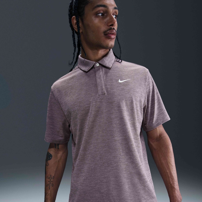 نايكي تور image number 0 نايكي تور image number 0