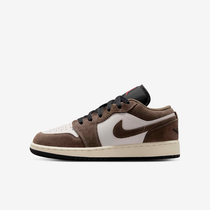 اير جوردن 1 لو