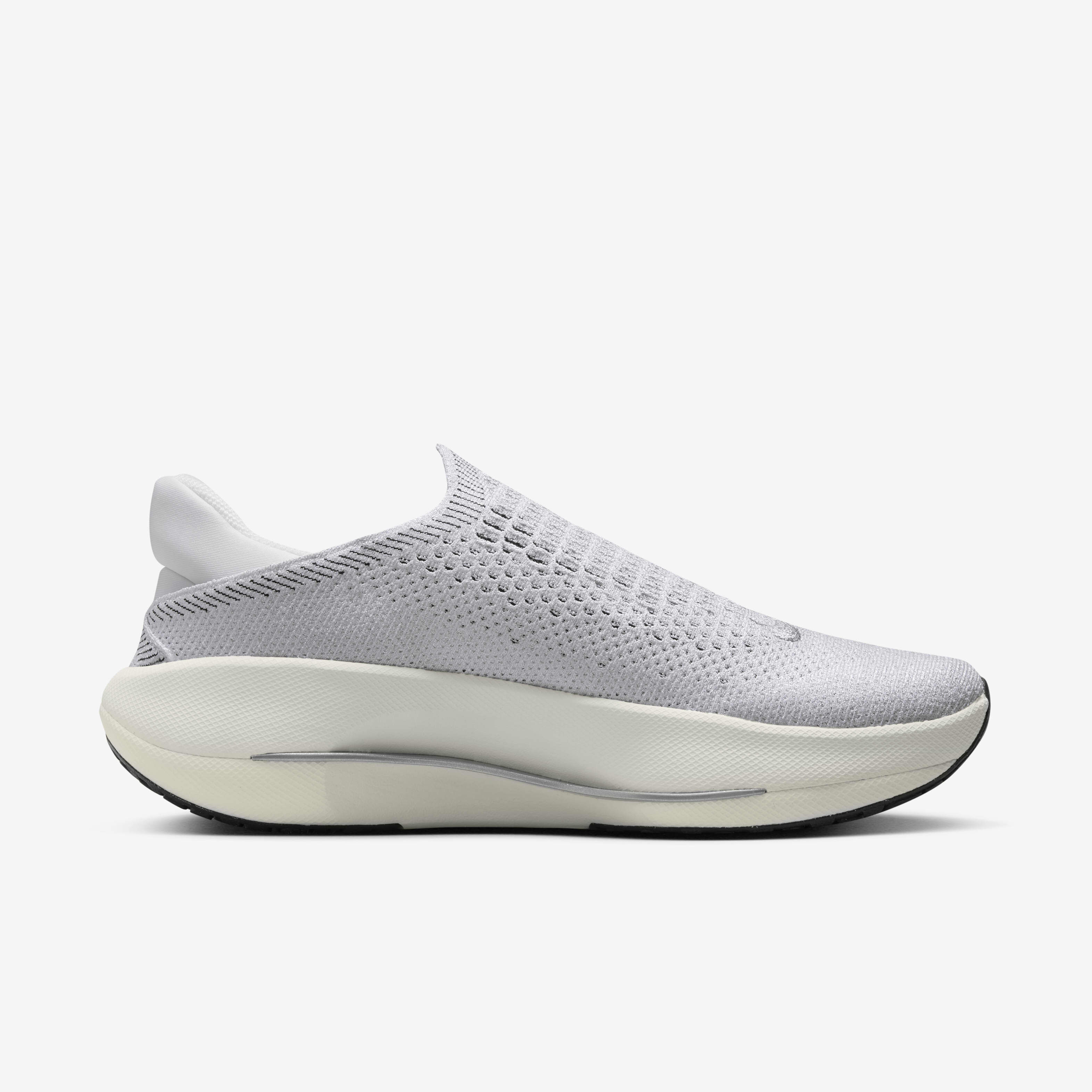 Buy Nike Reina EasyOn Premium Women s Shoes with Glitter Nike Saudi Official