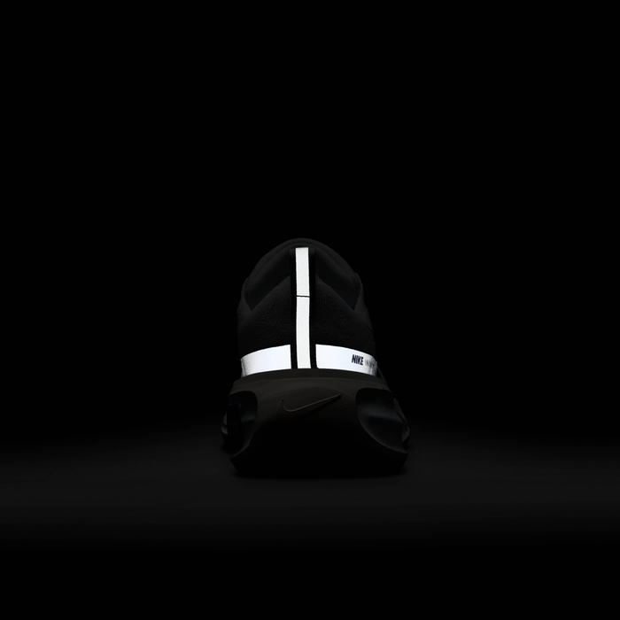 نايكي انفنسيبل 3 image number 9 نايكي انفنسيبل 3 image number 9