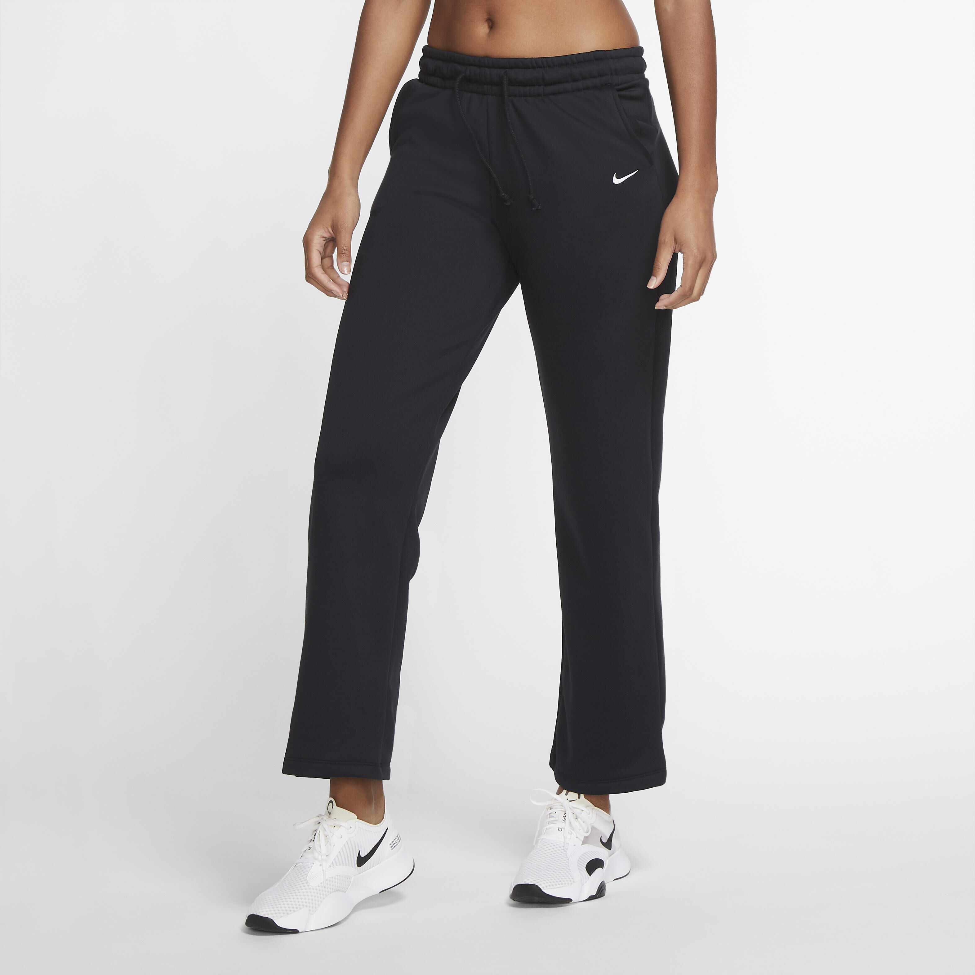 Nike therma sweatpants womens deals