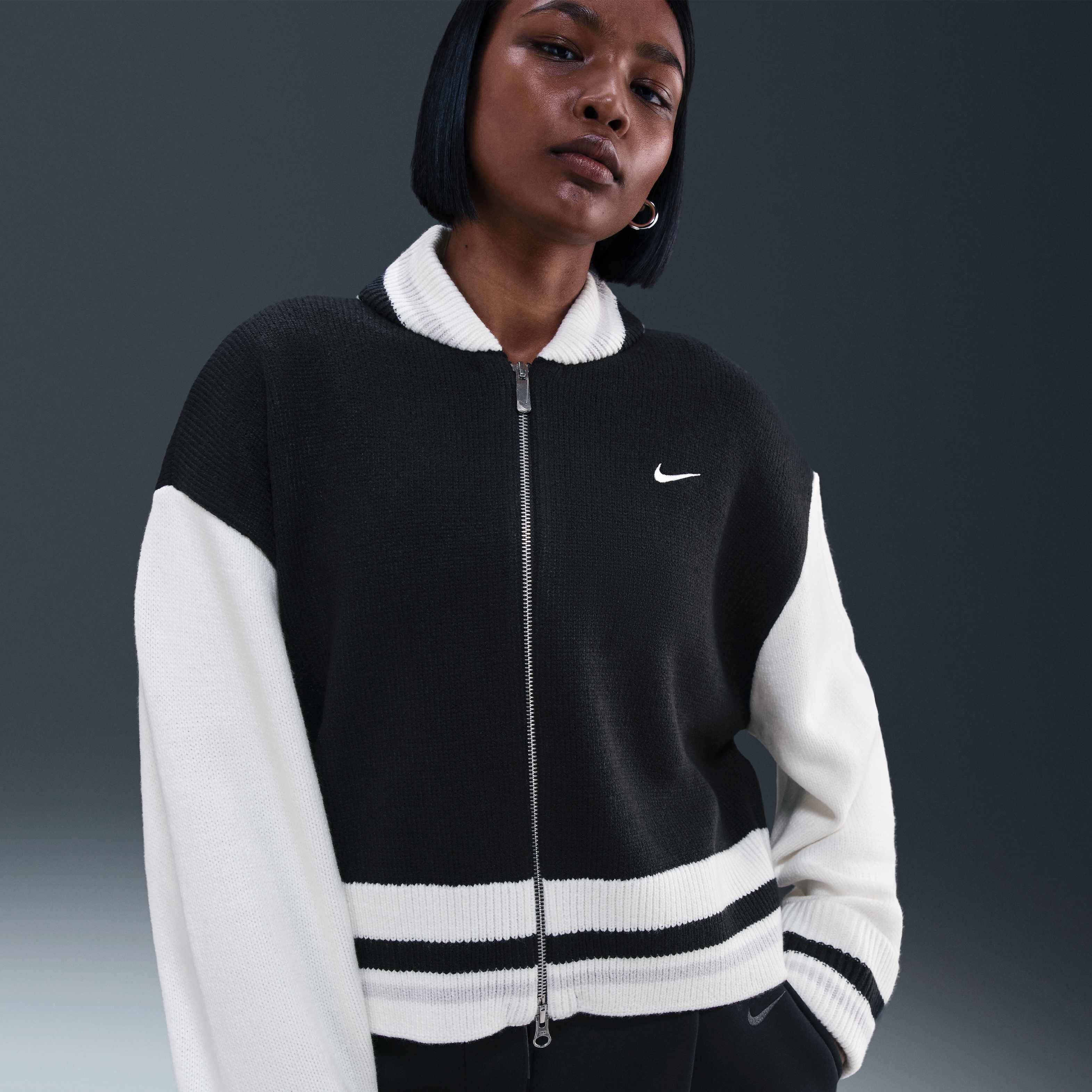 Nike Sportswear image number 0