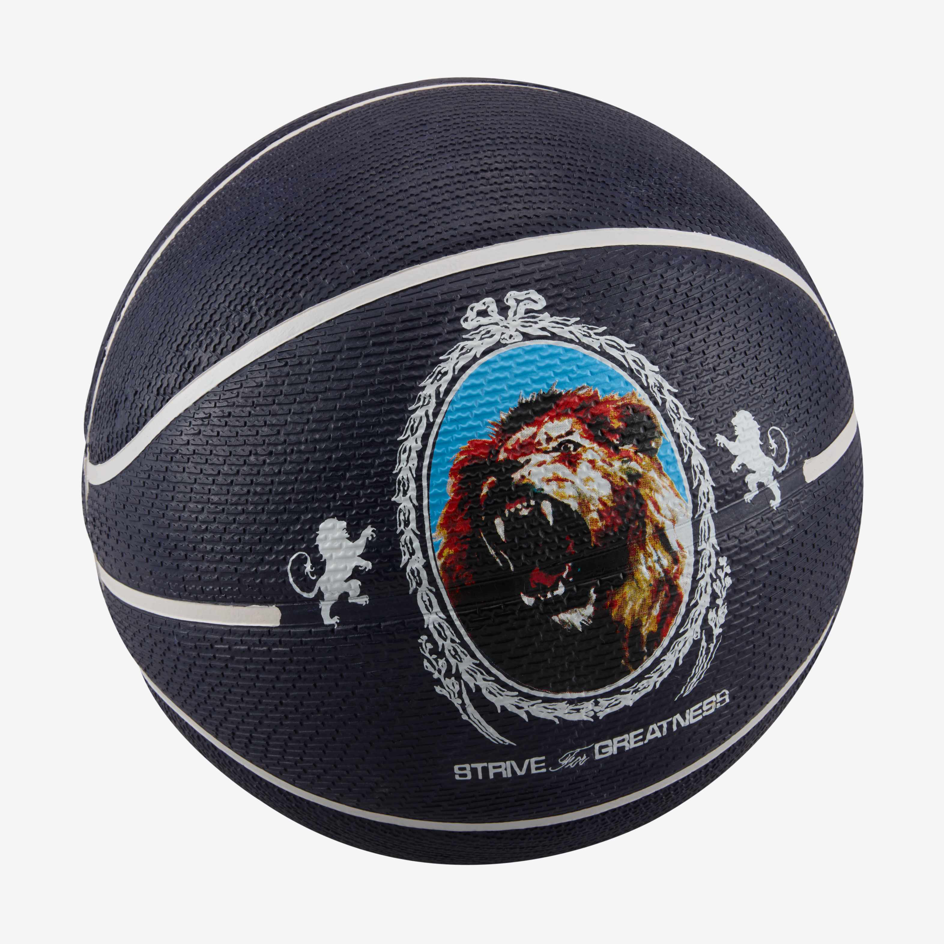 LeBron Playground 8P image number 0