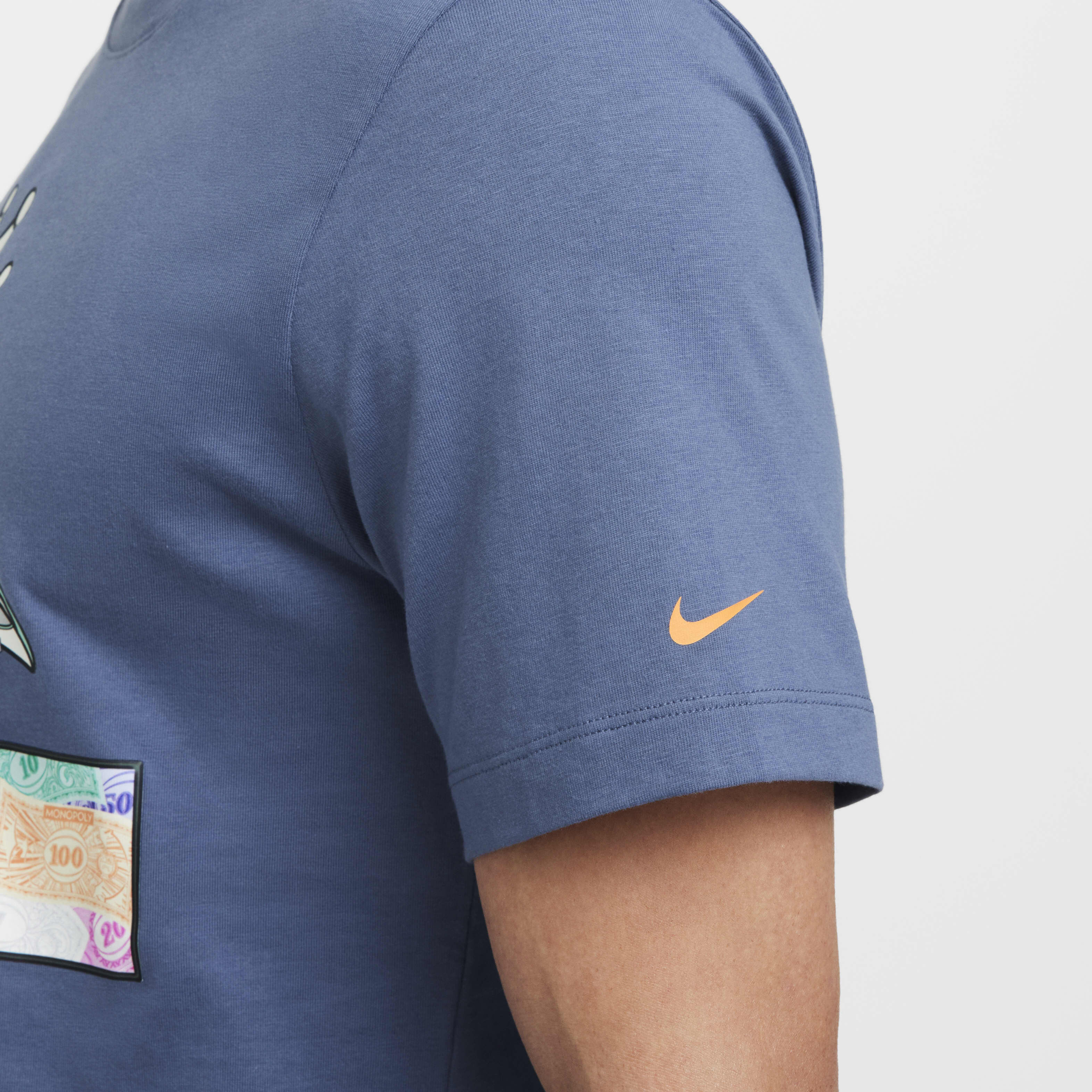 LeBron image number 3