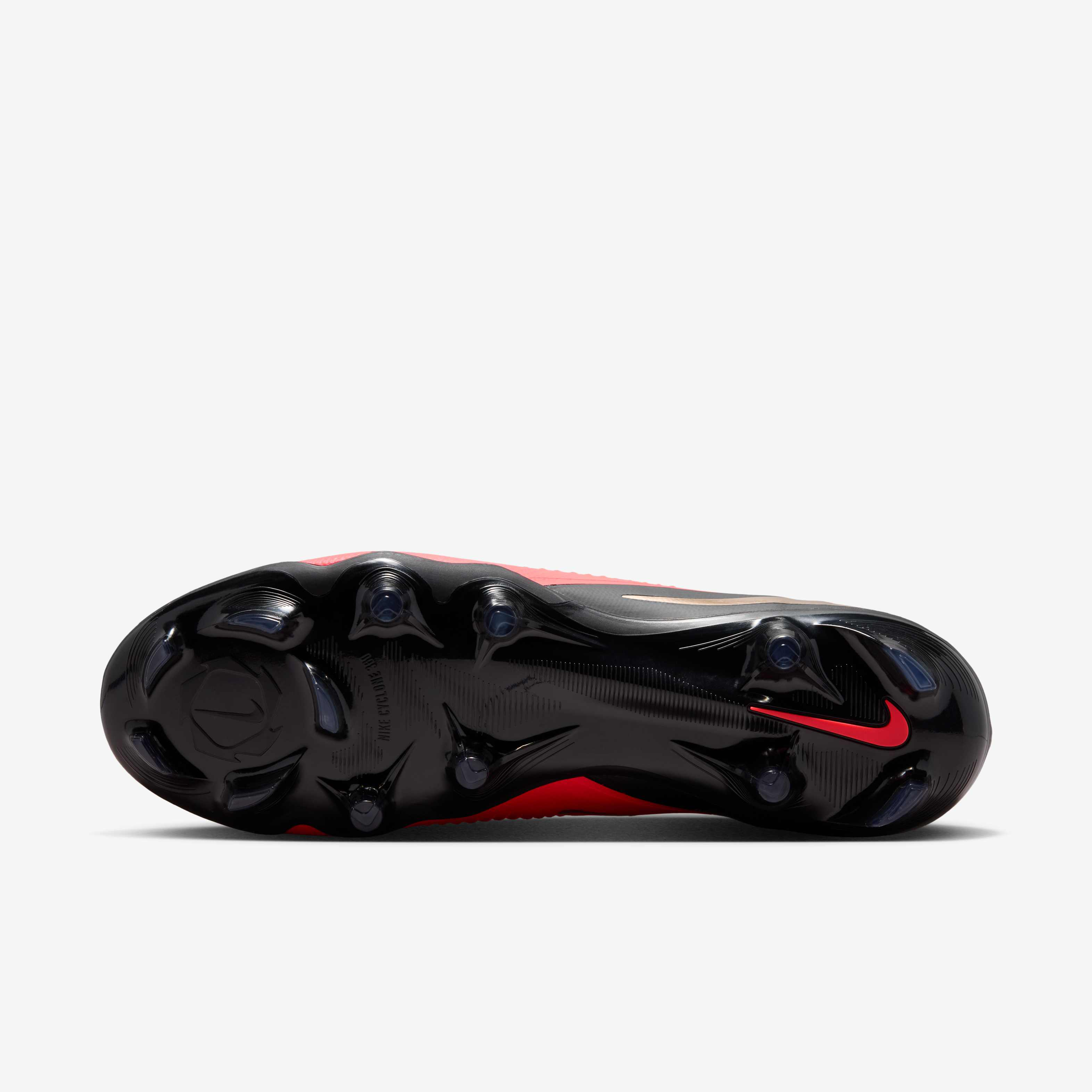 Nike Phantom 6 Low Pro image number 1