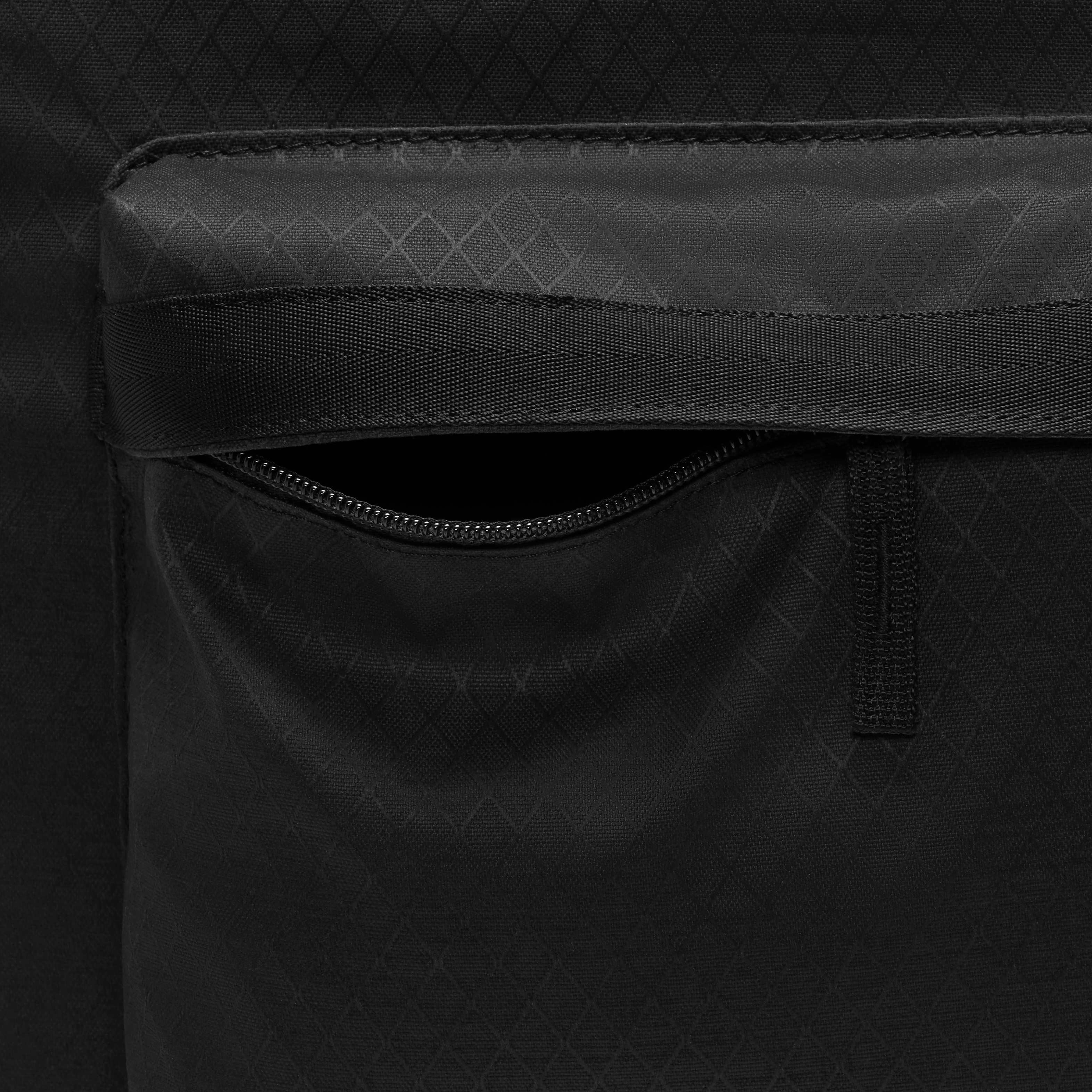 Nike Heritage image number 5