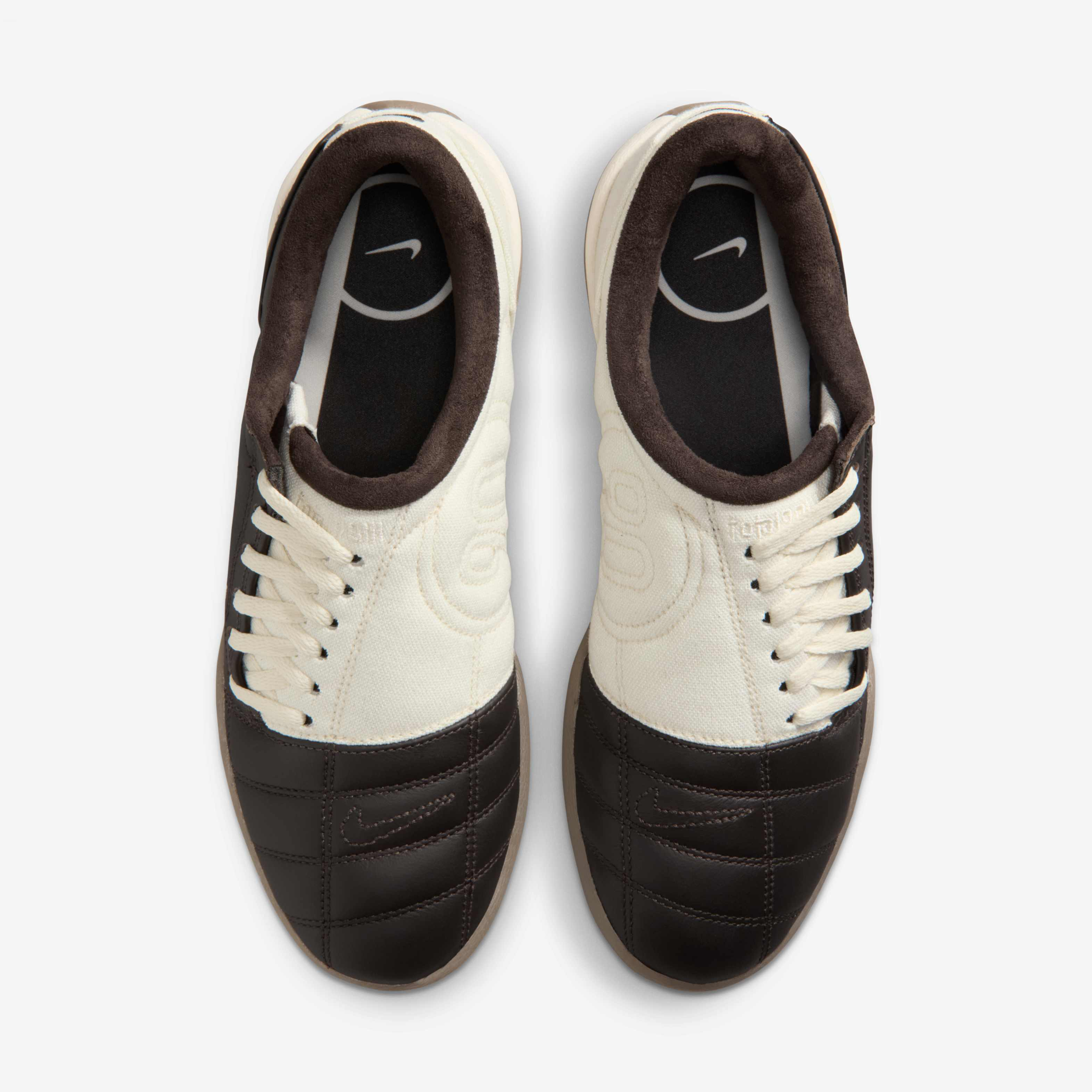 Nike Total90 image number 3