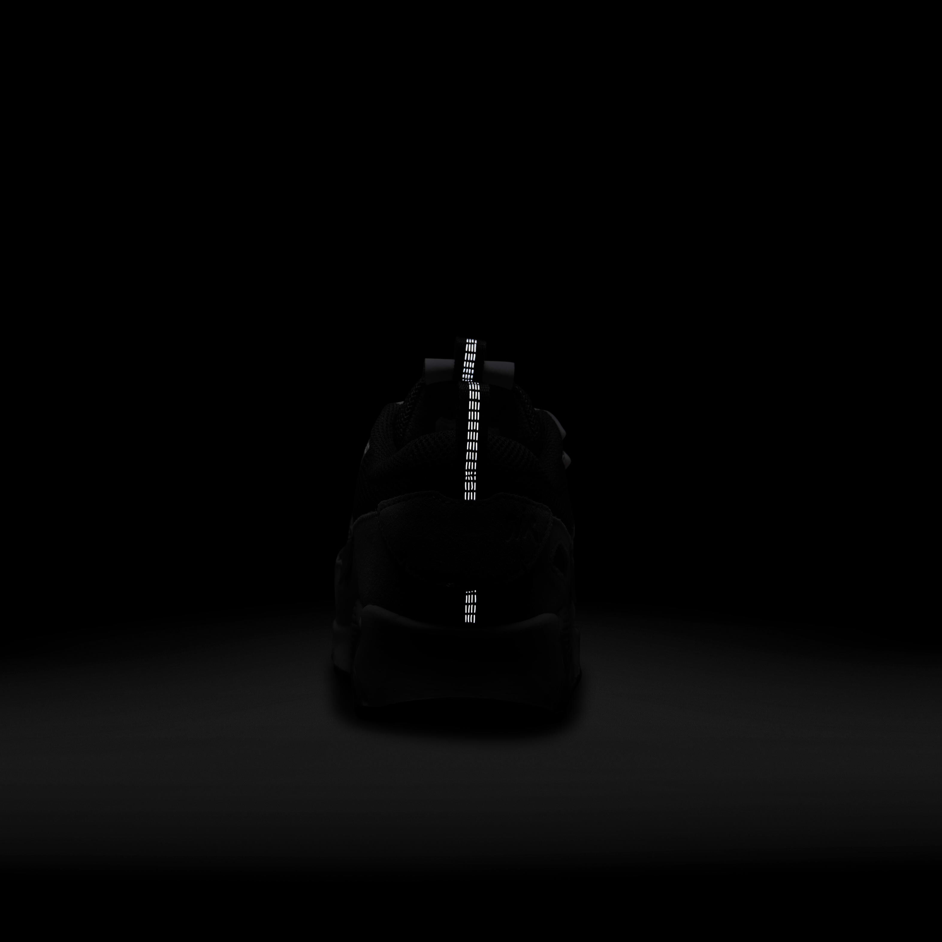 Nike Air Max 90 Futura image number 9