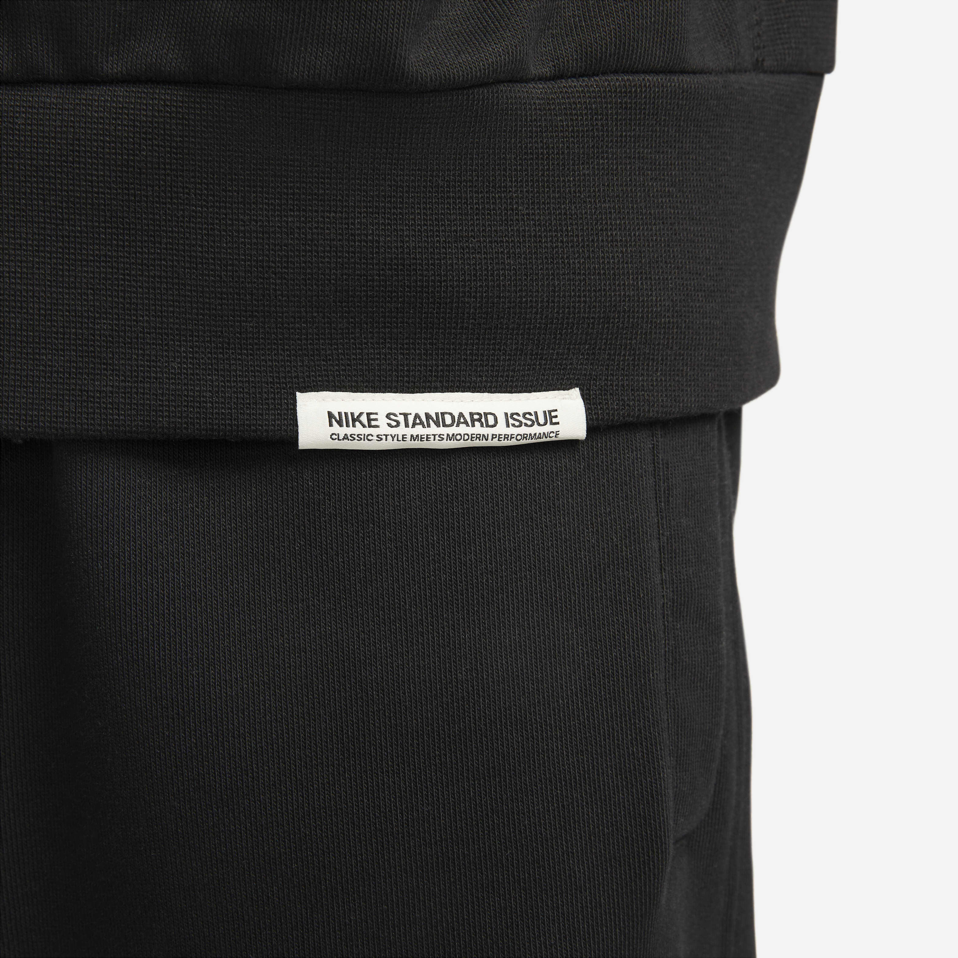 نايكي دراي-فت ستاندرد ايشيو image number 6