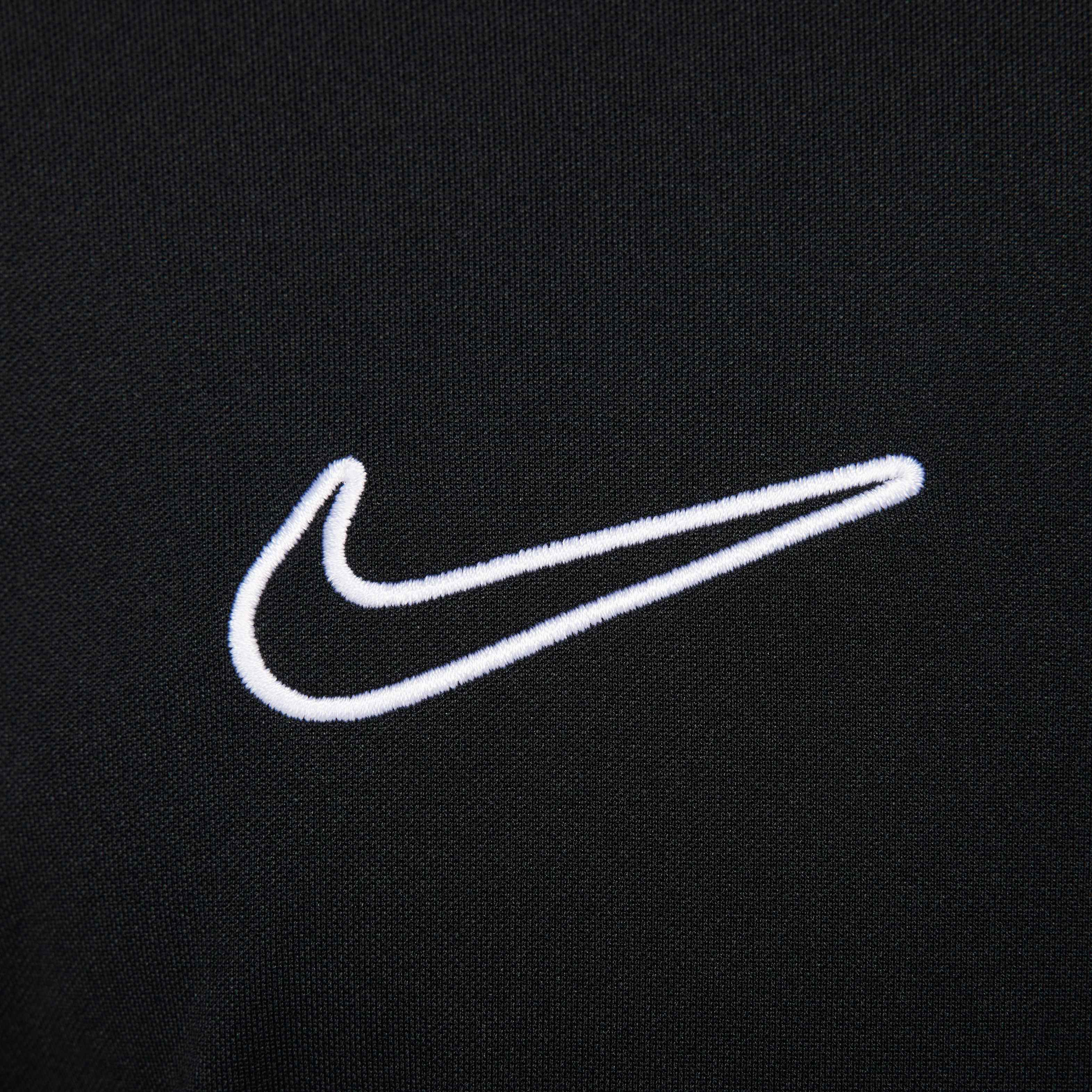 Nike Academy image number 3