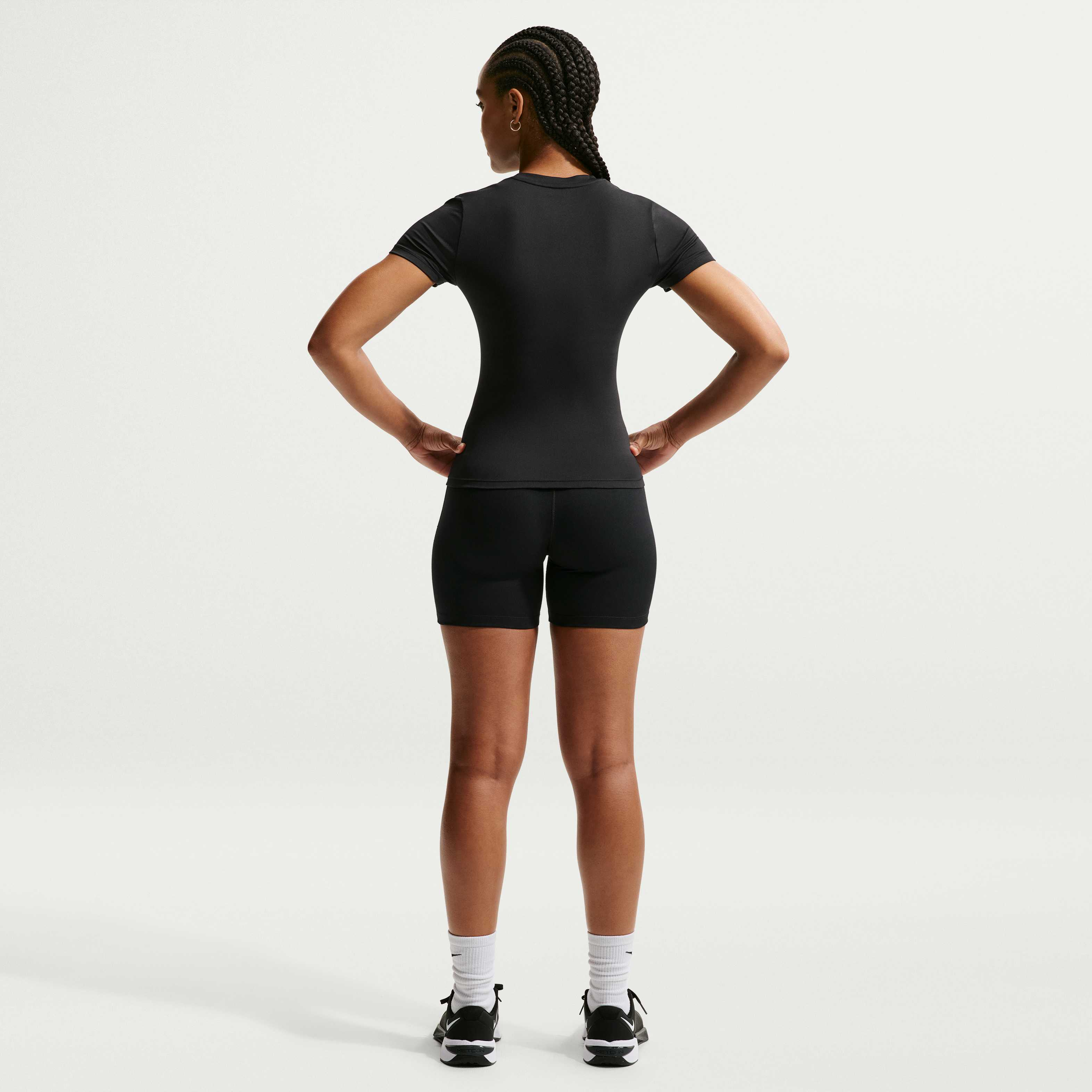 Nike One Fitted image number 4