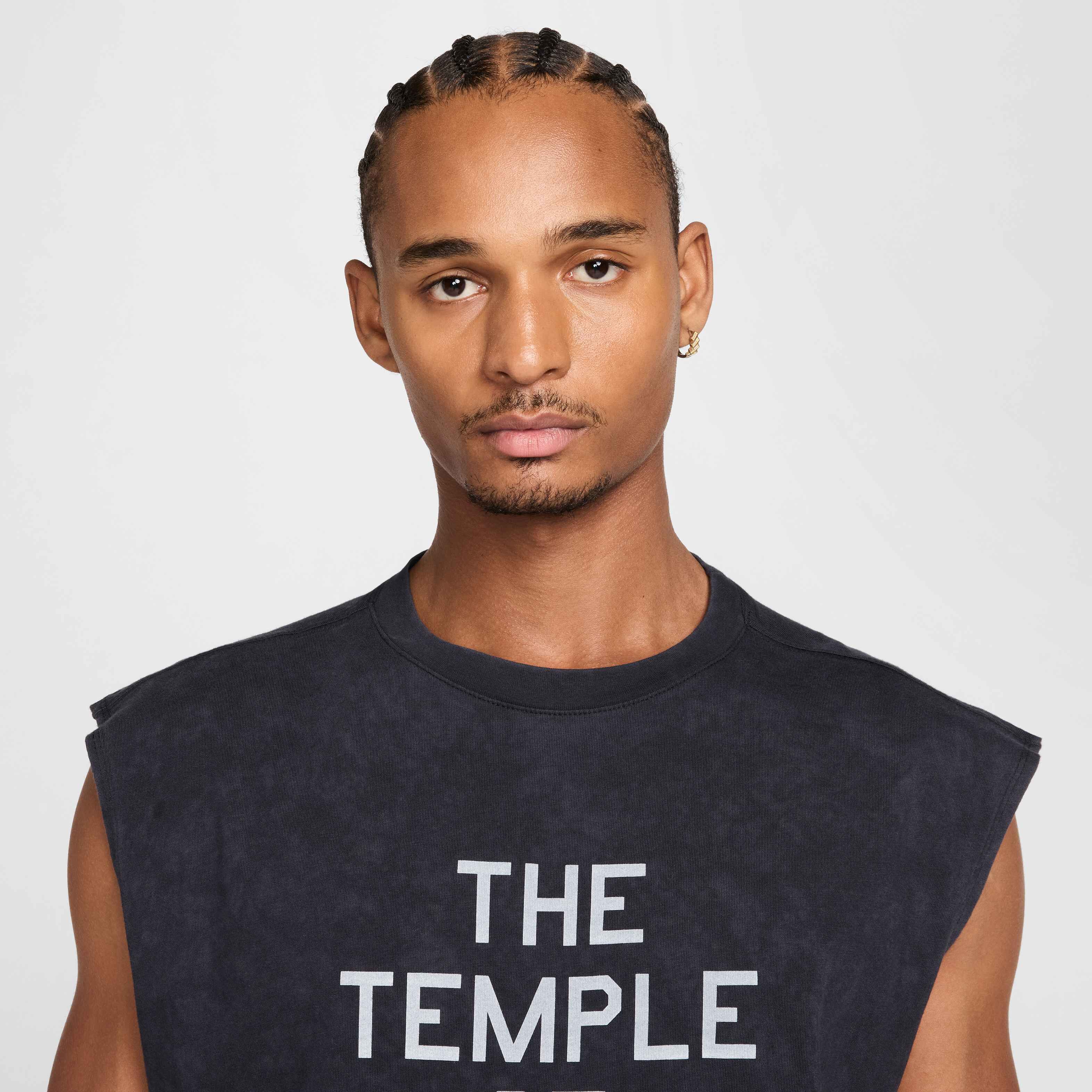 Buy Nike Men's Sleeveless T-Shirt - Black | Nike Saudi Official