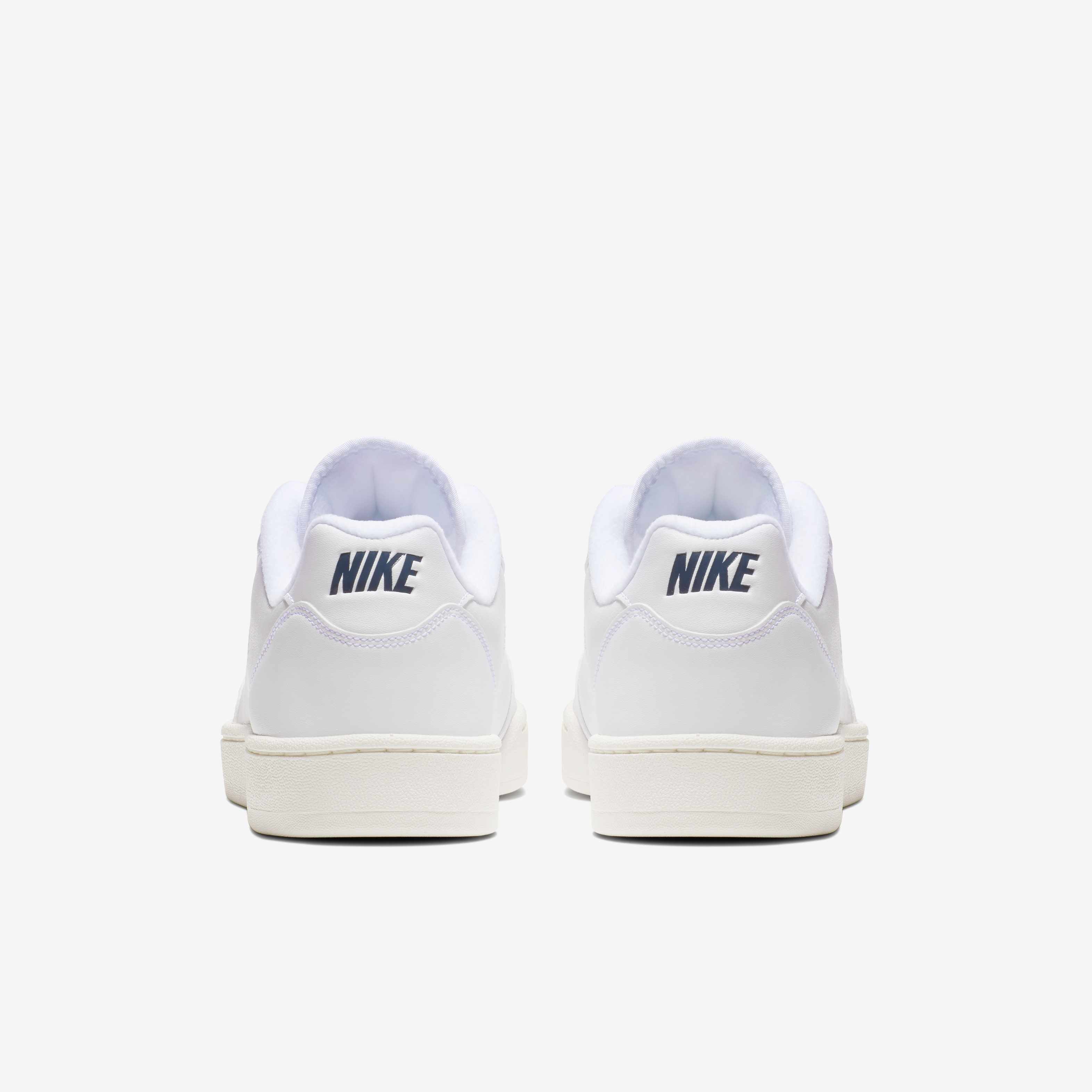 ◆正規品◆NIKE GRANDSTAND 2 WHITE NAVY◆関税/送料込◆人気◆ Nike Grandstand II Shoes - White / Navy - Sail - Arctic
