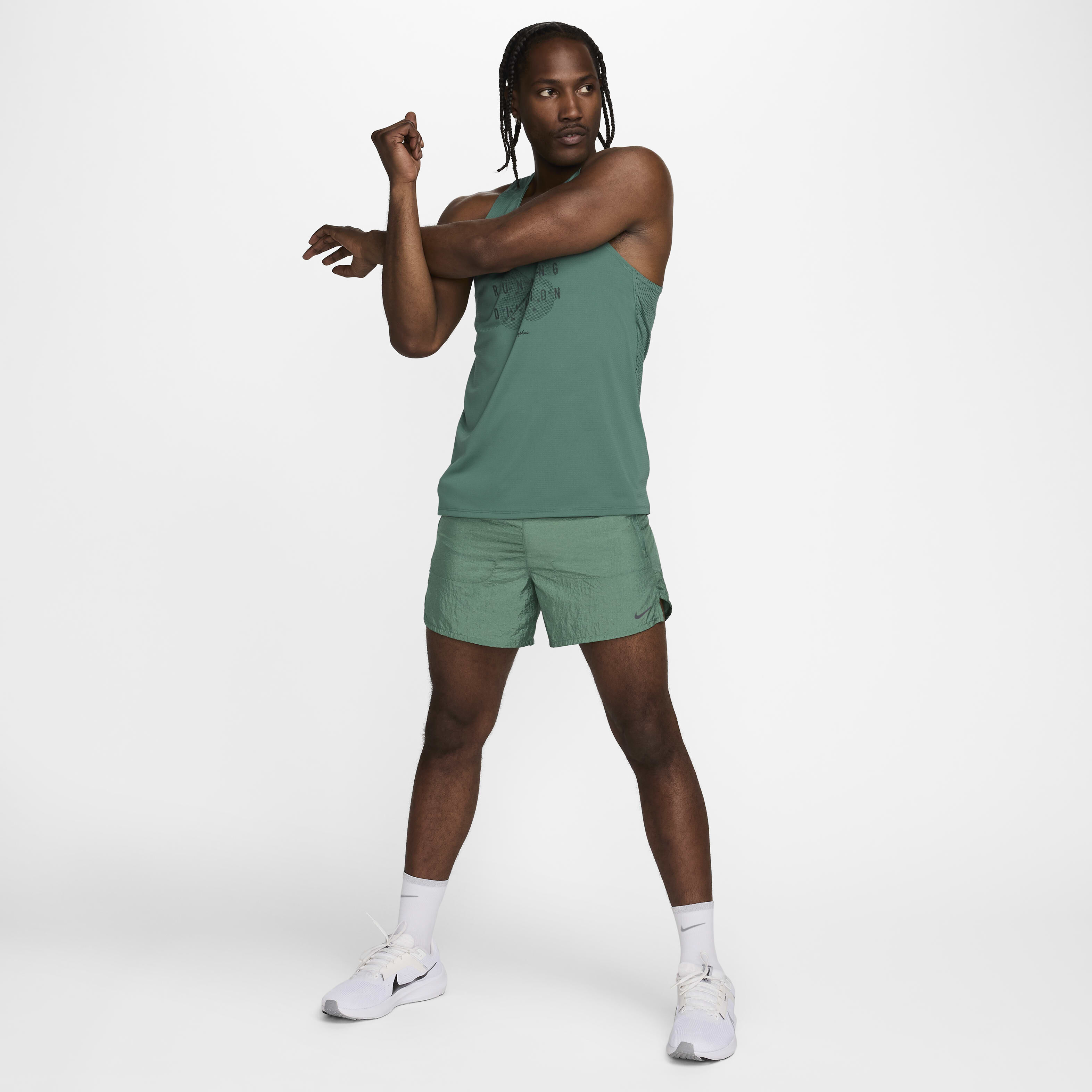 نايكي سترايد رانينج ديفجن image number 8