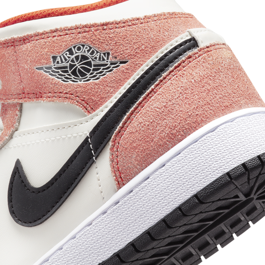 Shop Air Jordan 1 Mid SE Older Kids Shoes Nike KSA
