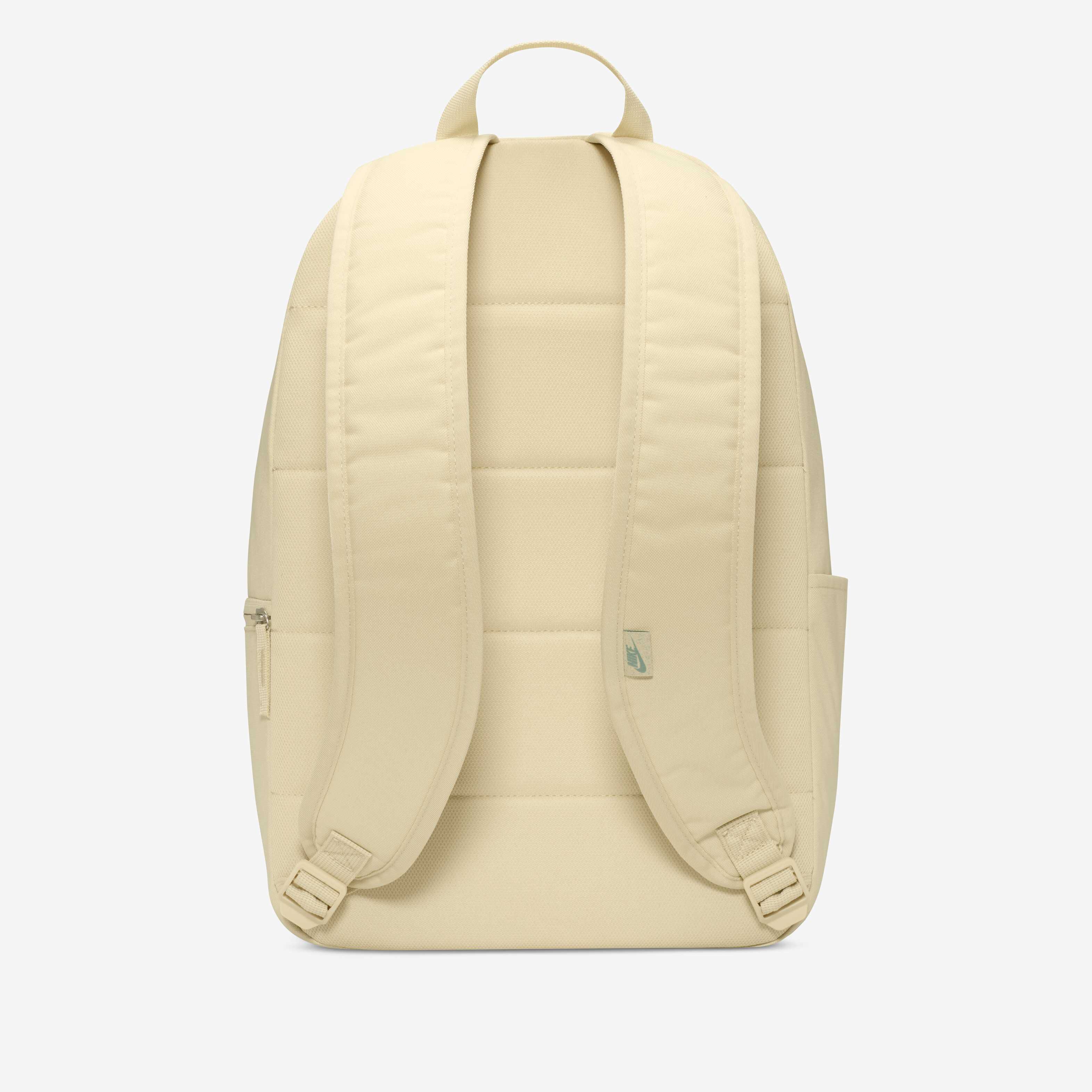Nike Heritage image number 2