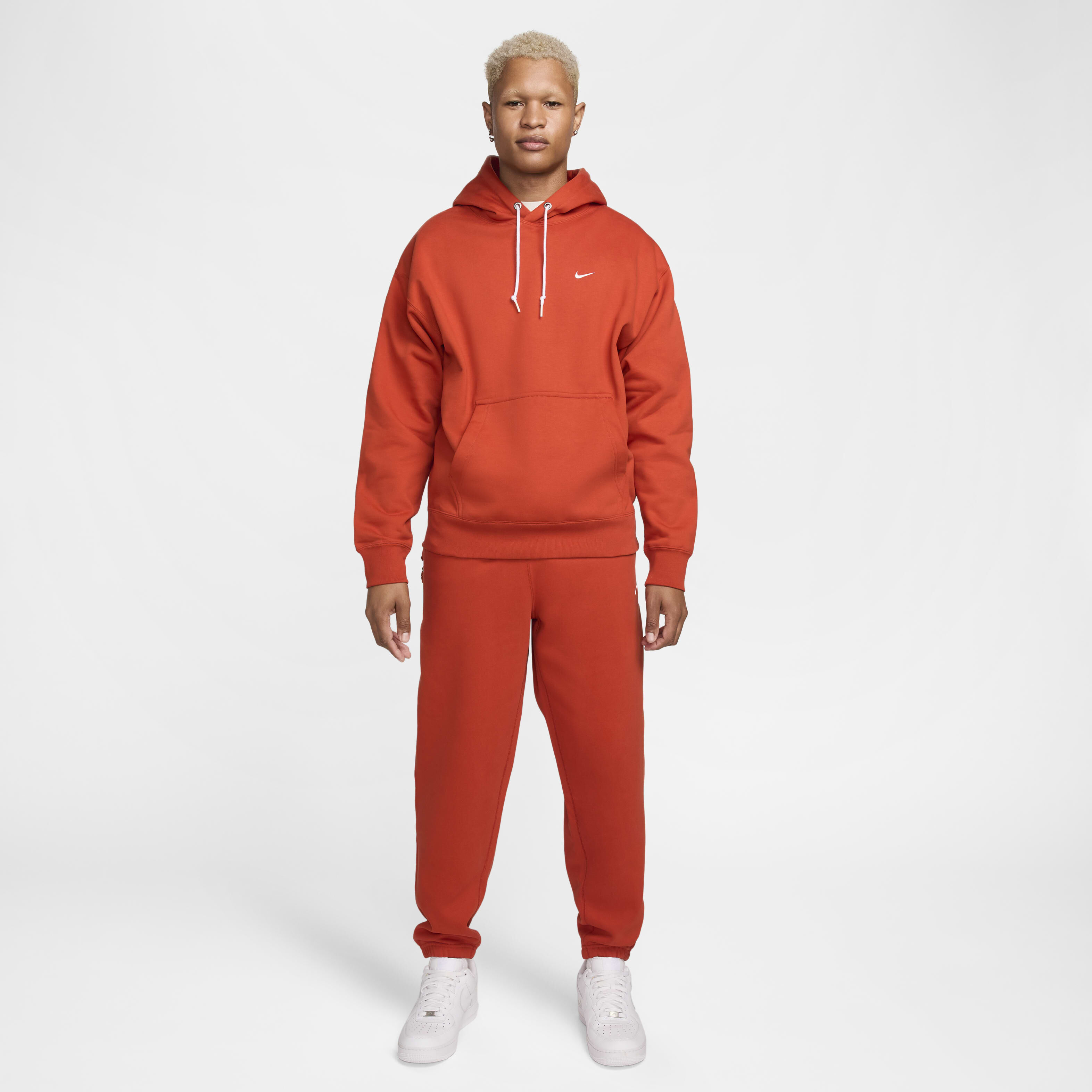 ★ドイツ発*NIKE*新作*SOLO SWOOSH フーディ/NL★ Nike Solo Swoosh Men's Fleece Pants. Nike.com