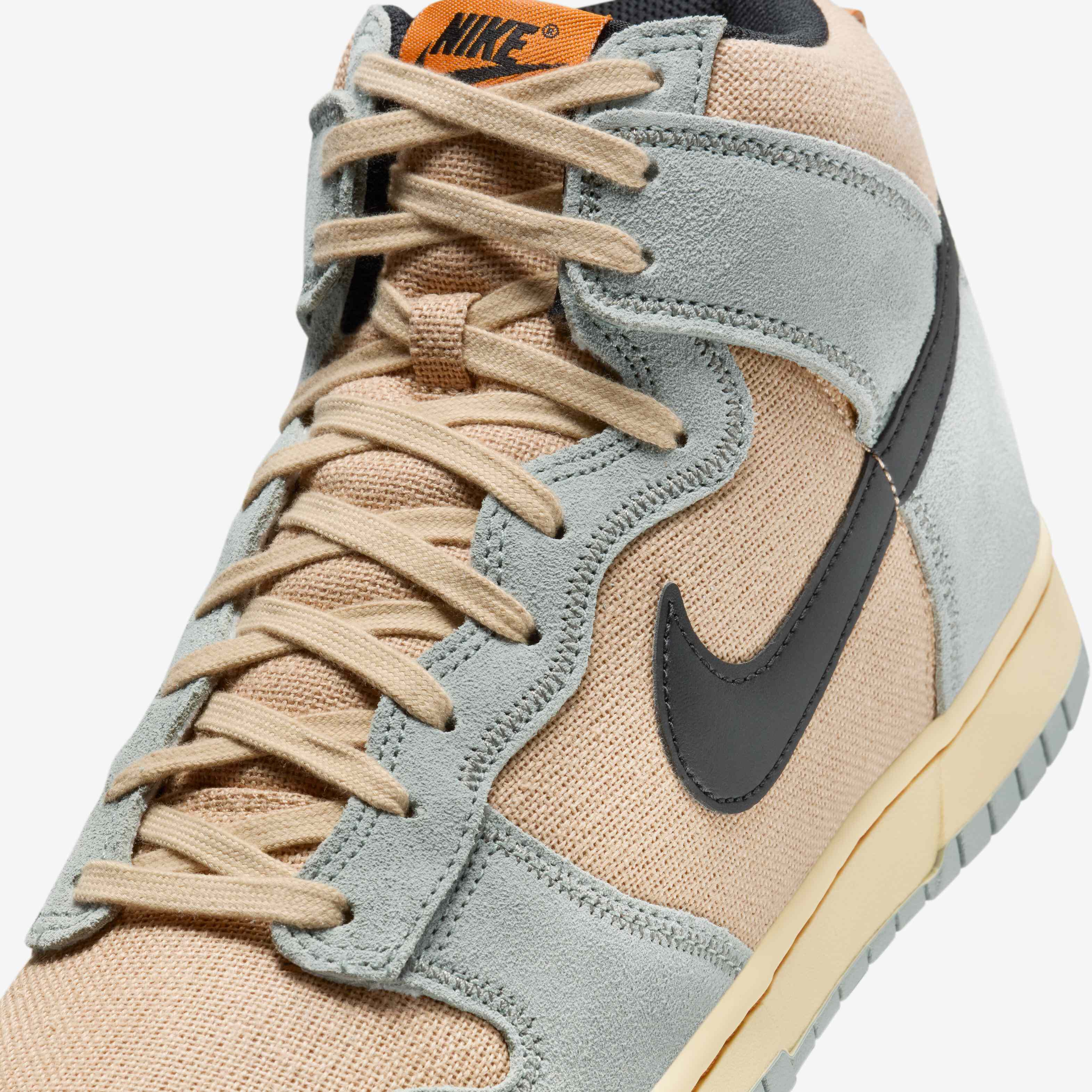 Nike Dunk High Retro SE image number 6