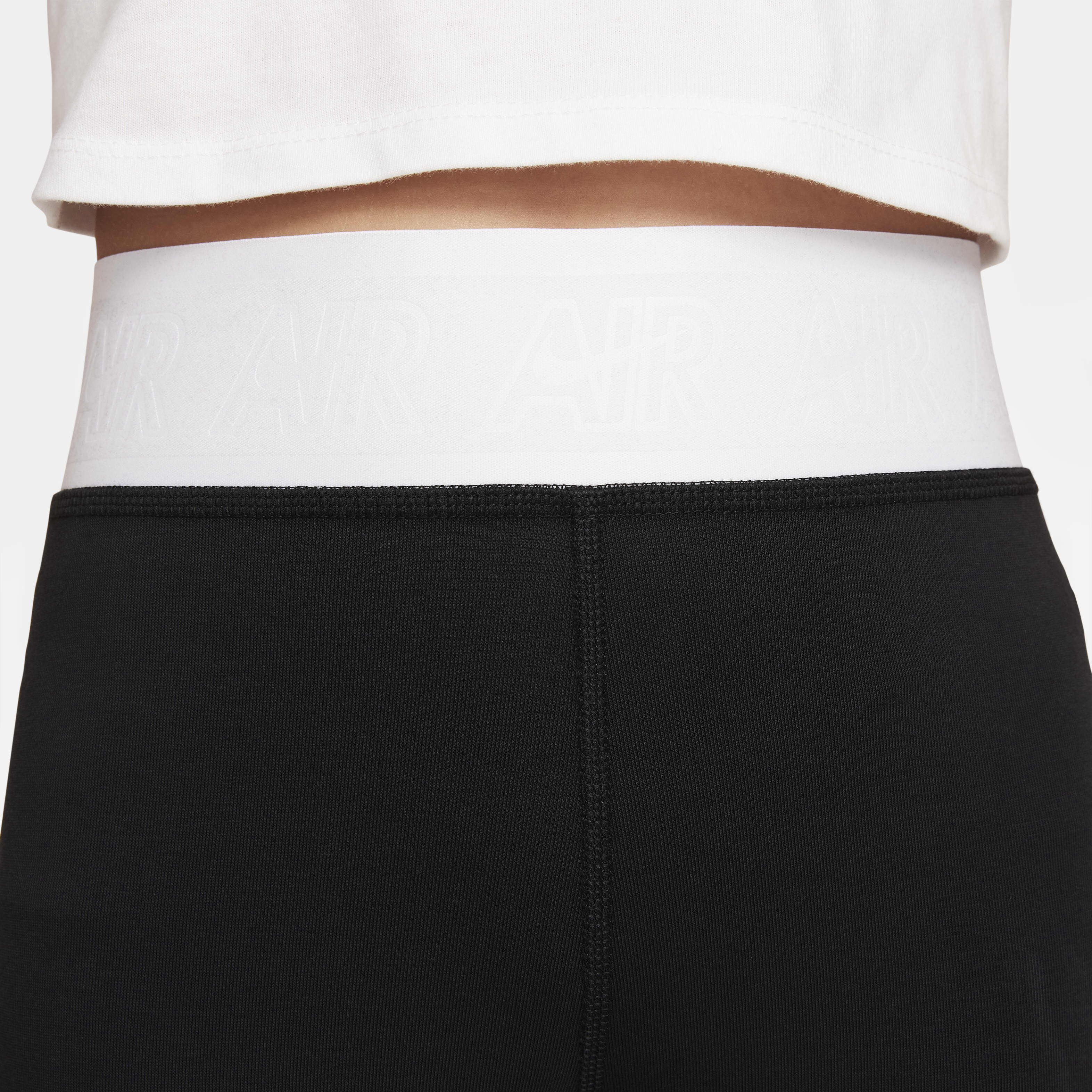 نايكي اير ايسنشال image number 2