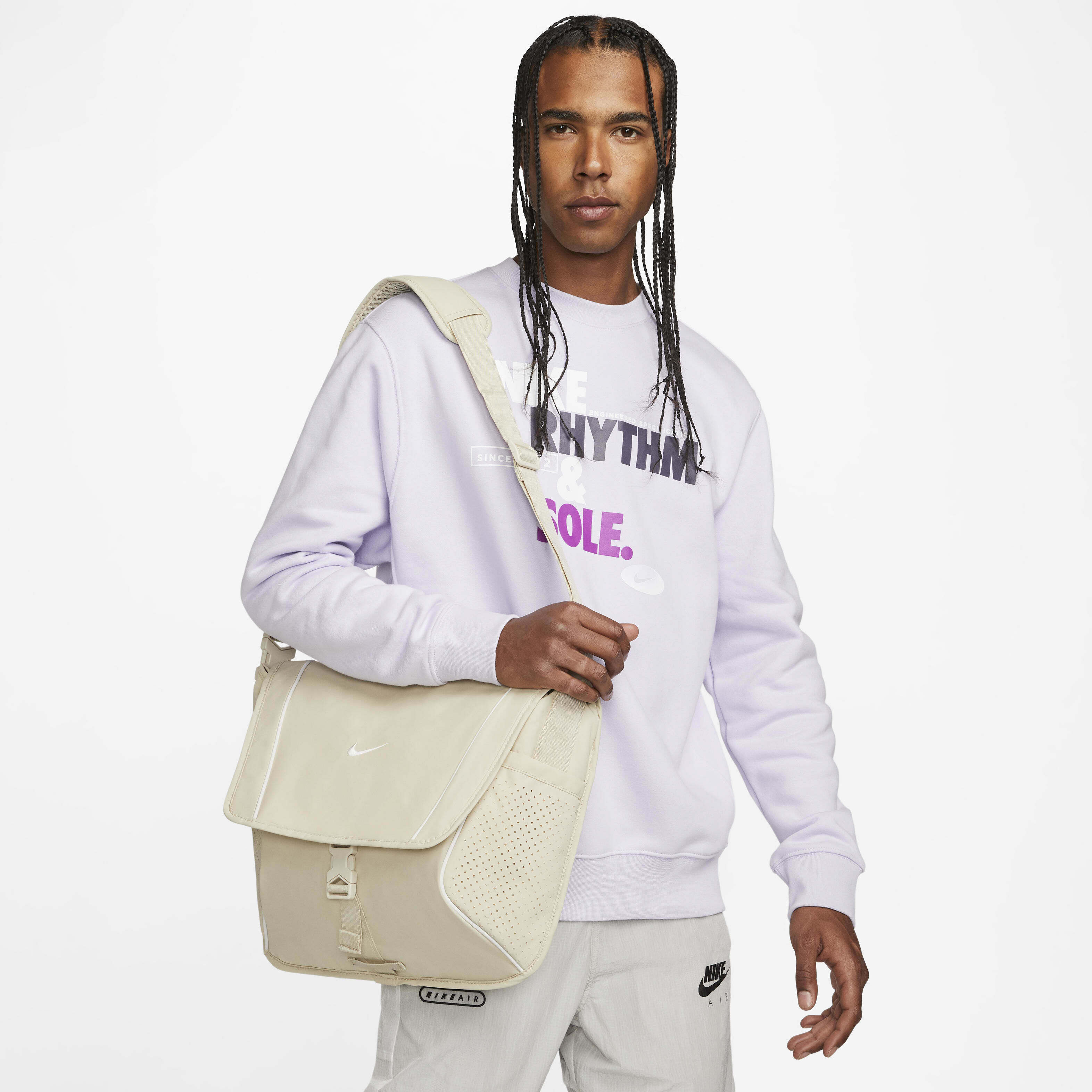 ☆ ☆ Nam Ivory CKJ Sports Essential Messenger Ba Amazon.com: New Balance Messenger Bag, Athletics Collection