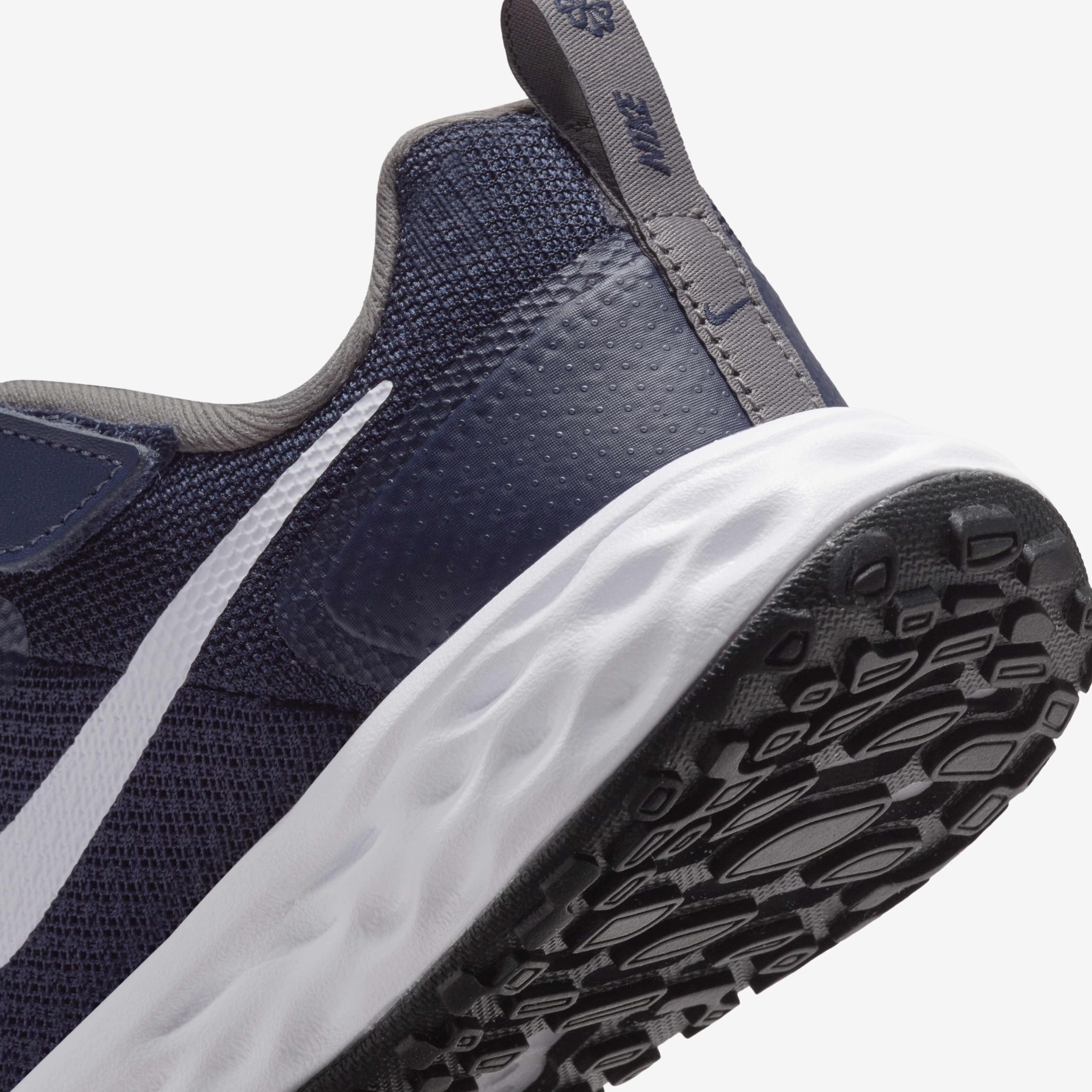 نايكي ريفلوشن 6 image number 7