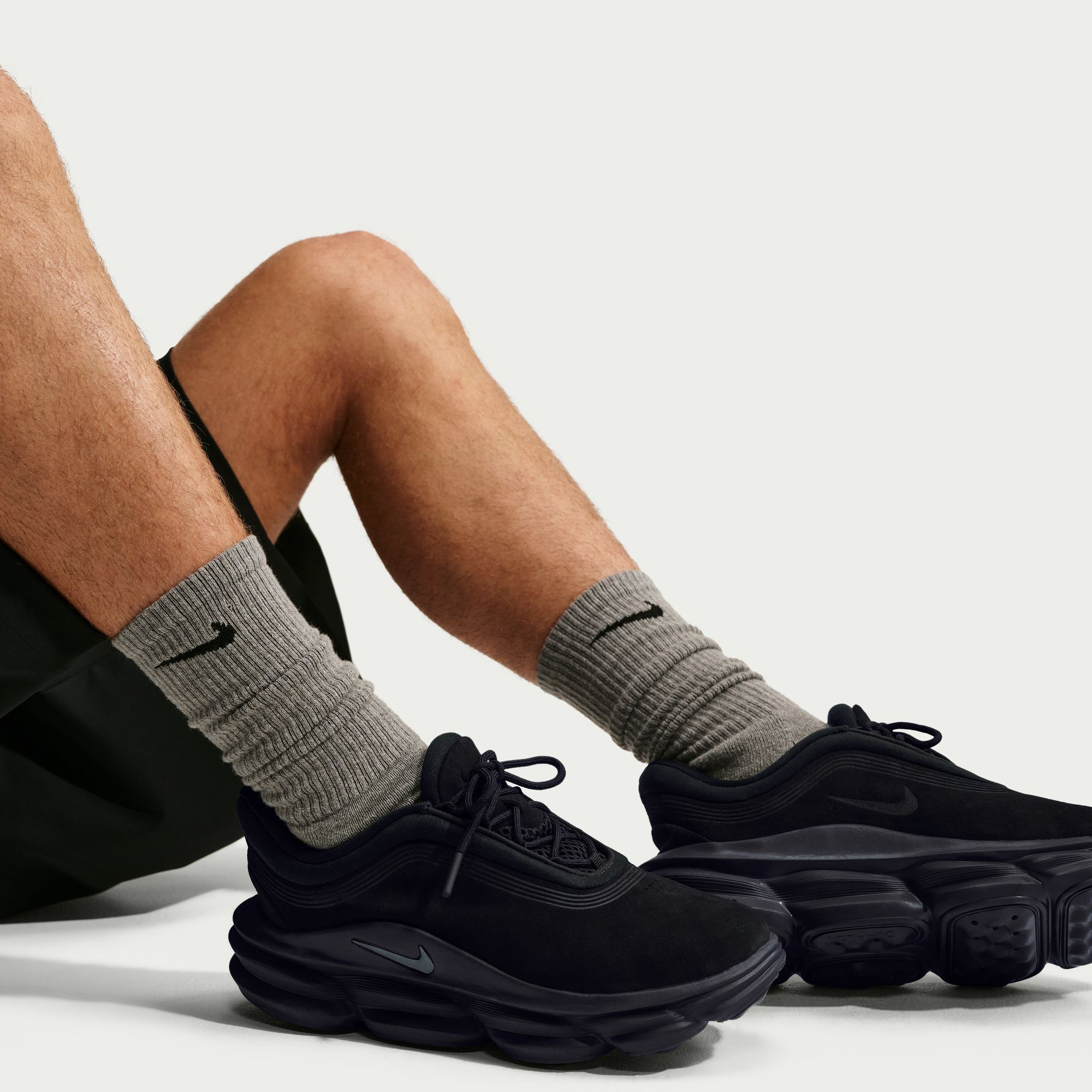 Nike 24.7 image number 10