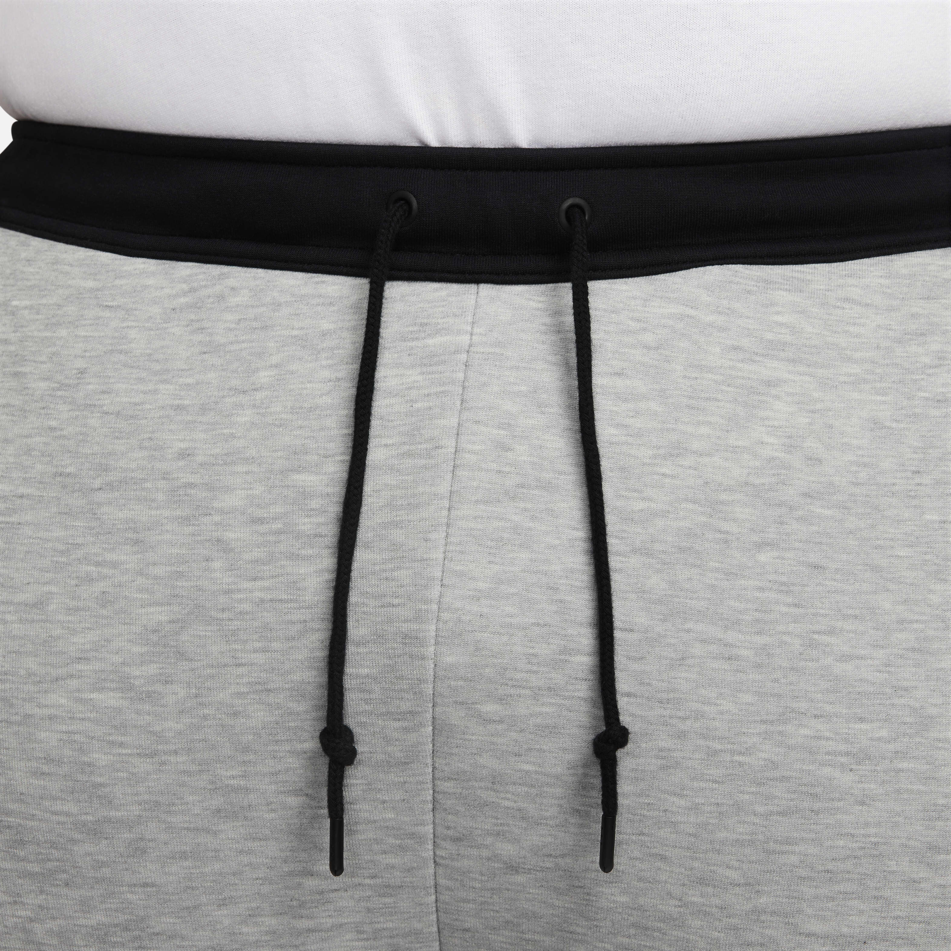 Nike Sportswear Tech Fleece image number 13