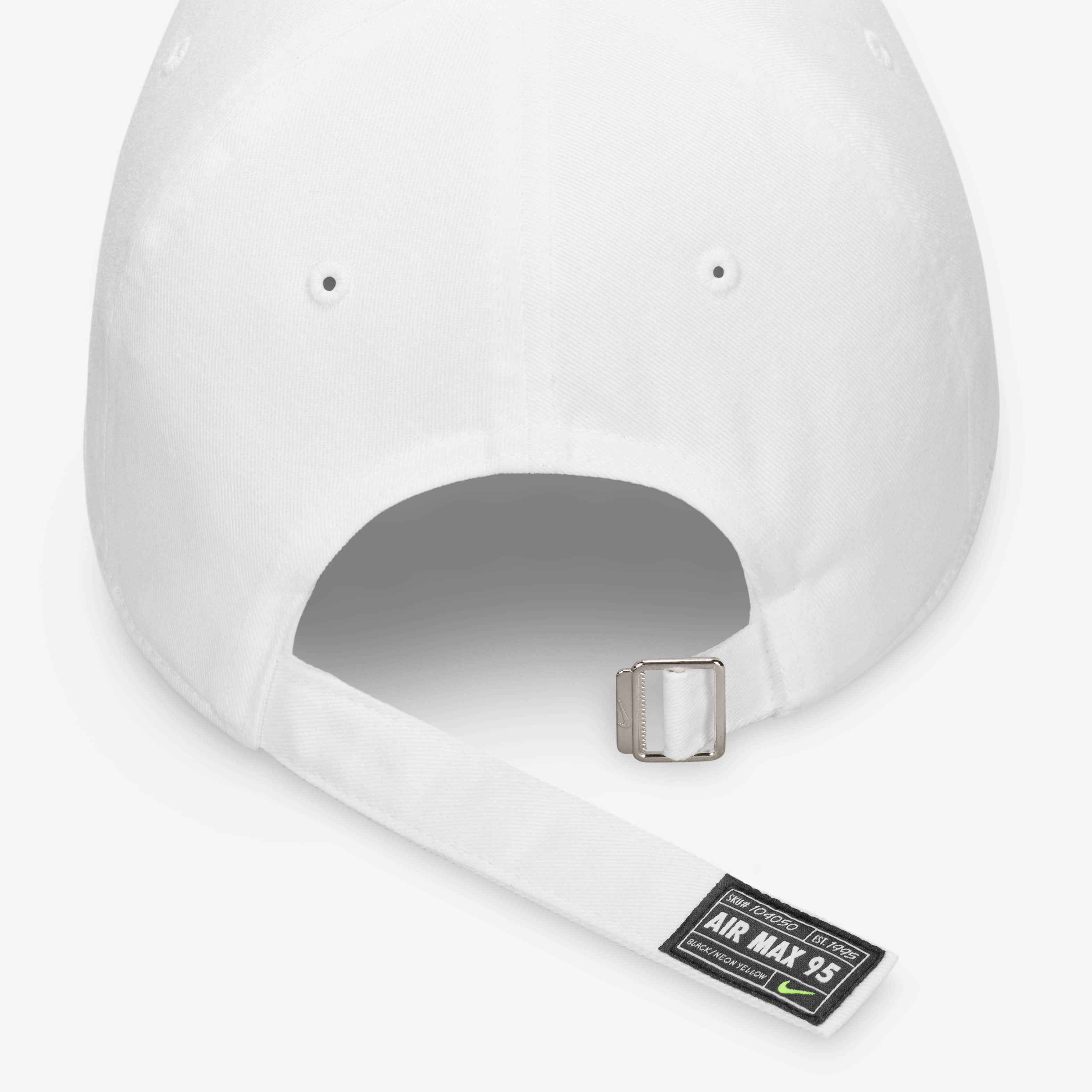 نايكي كلوب image number 2