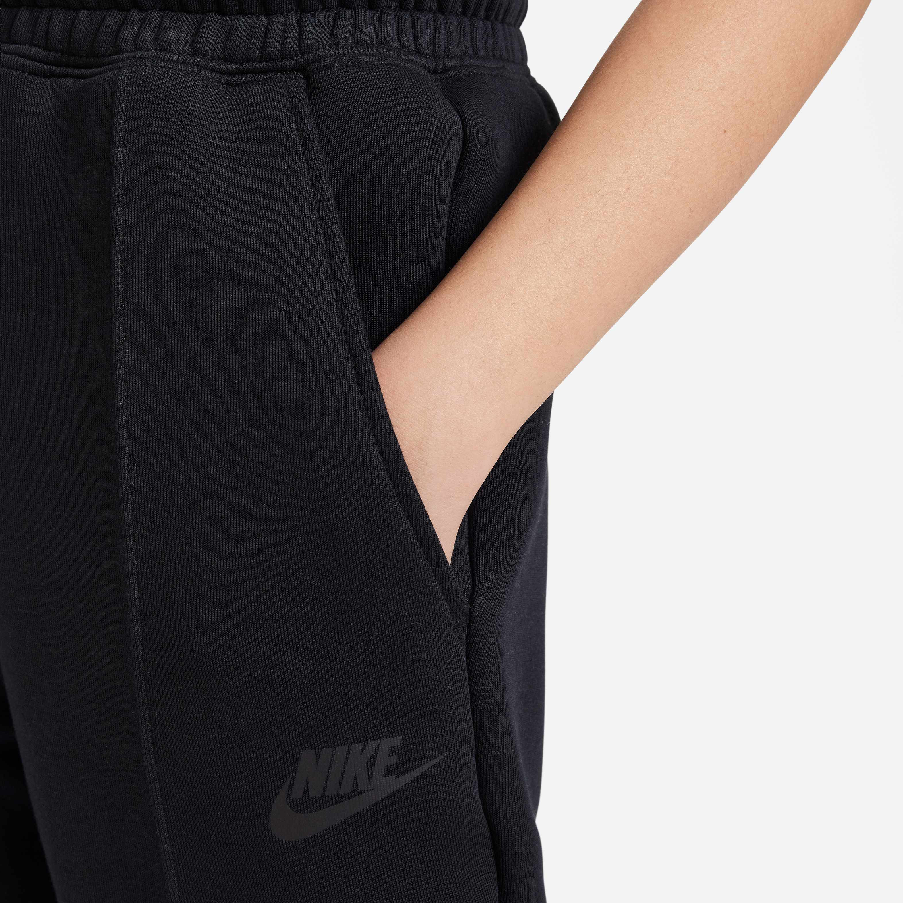 Nike Sportswear Tech Fleece image number 3