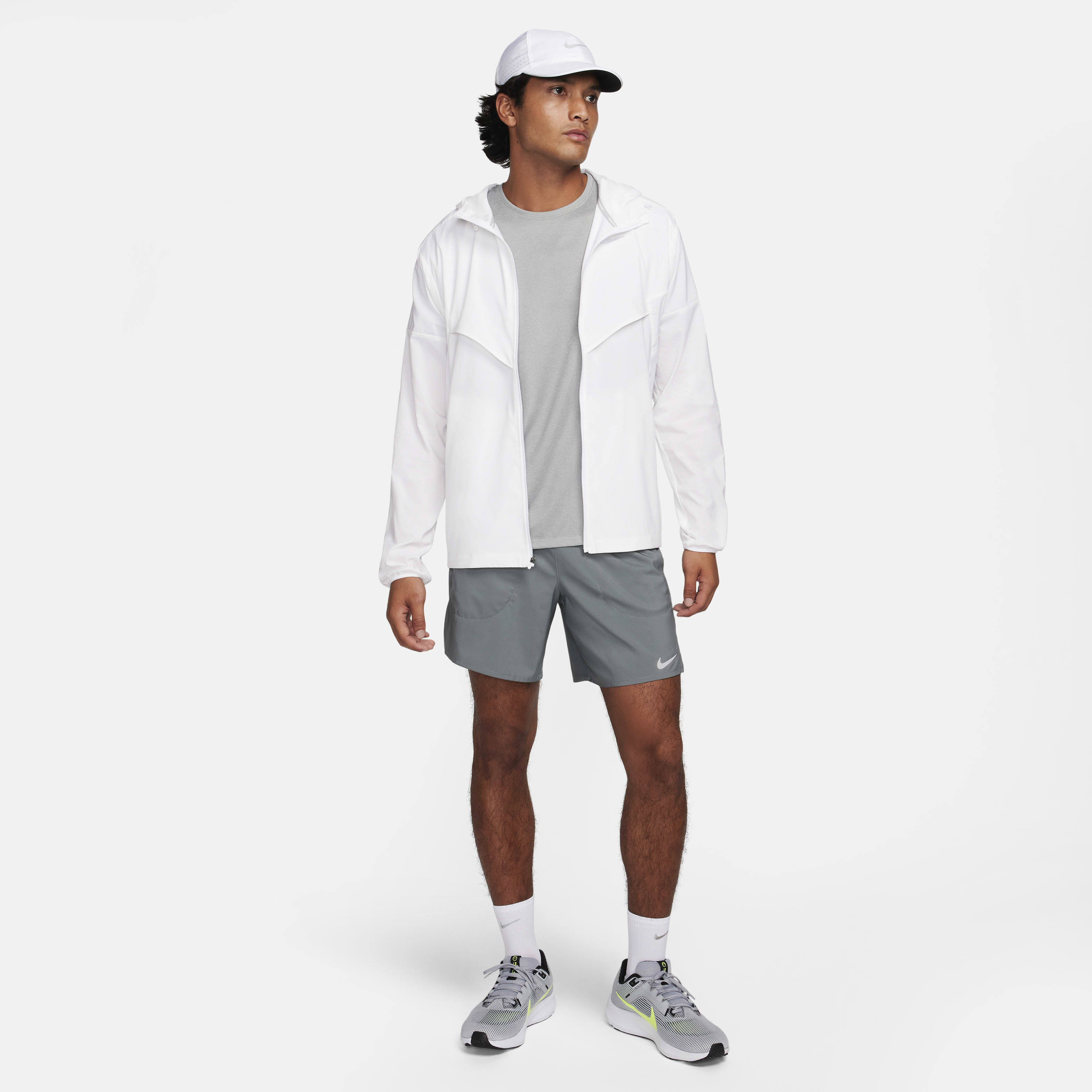 Nike Windrunner image number 6