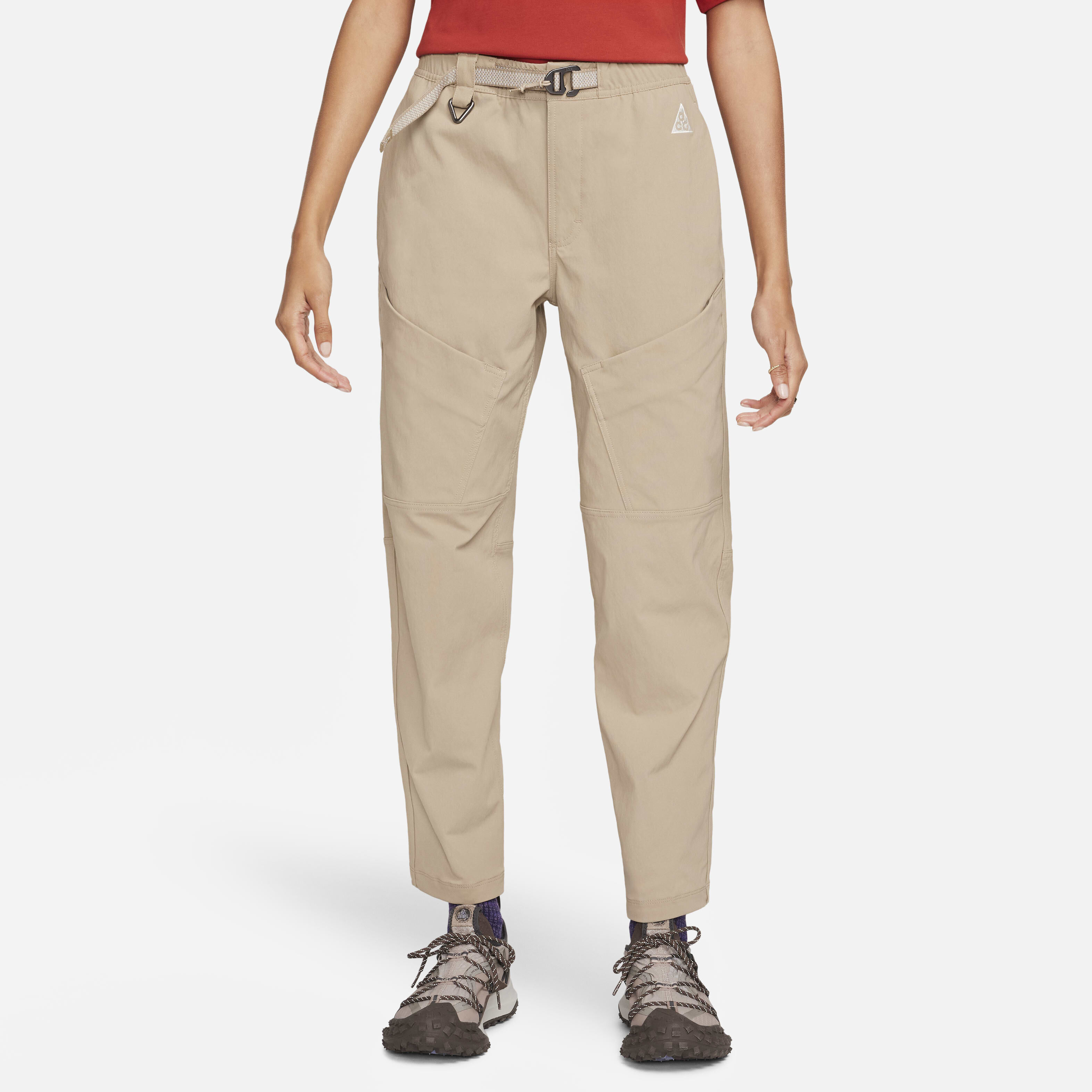 Nike hiking trousers deals